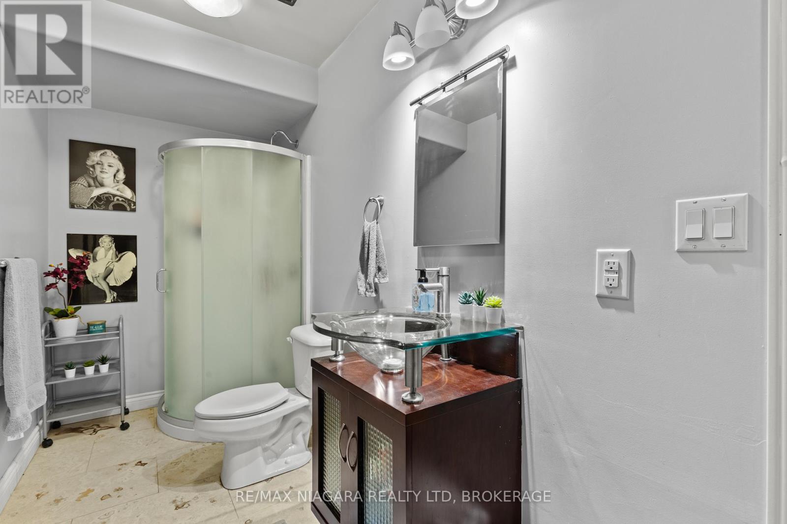 9147 Hendershot Boulevard, Niagara Falls, Ontario  L2H 0E3 - Photo 27 - X12993284