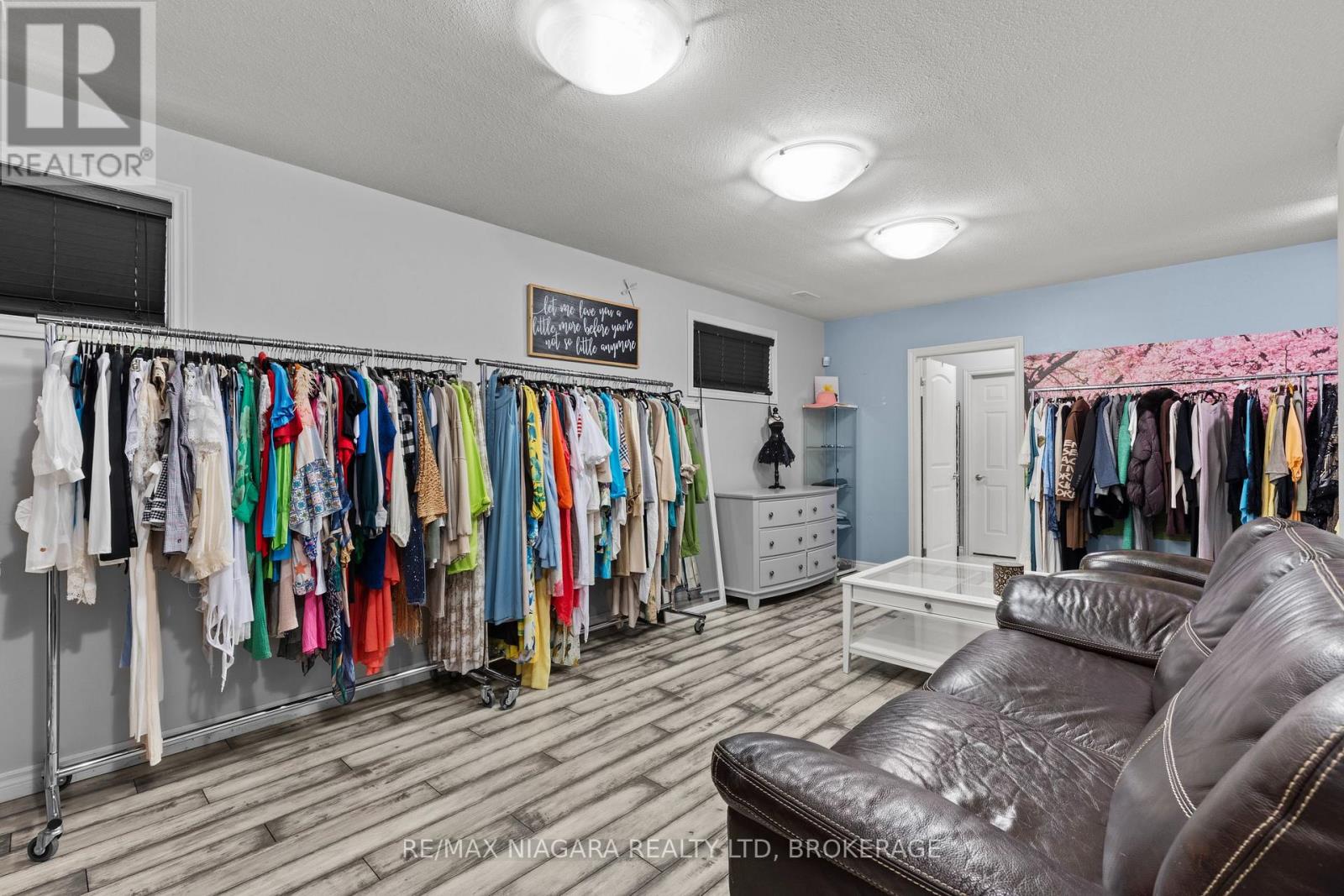 9147 Hendershot Boulevard, Niagara Falls, Ontario  L2H 0E3 - Photo 29 - X12993284