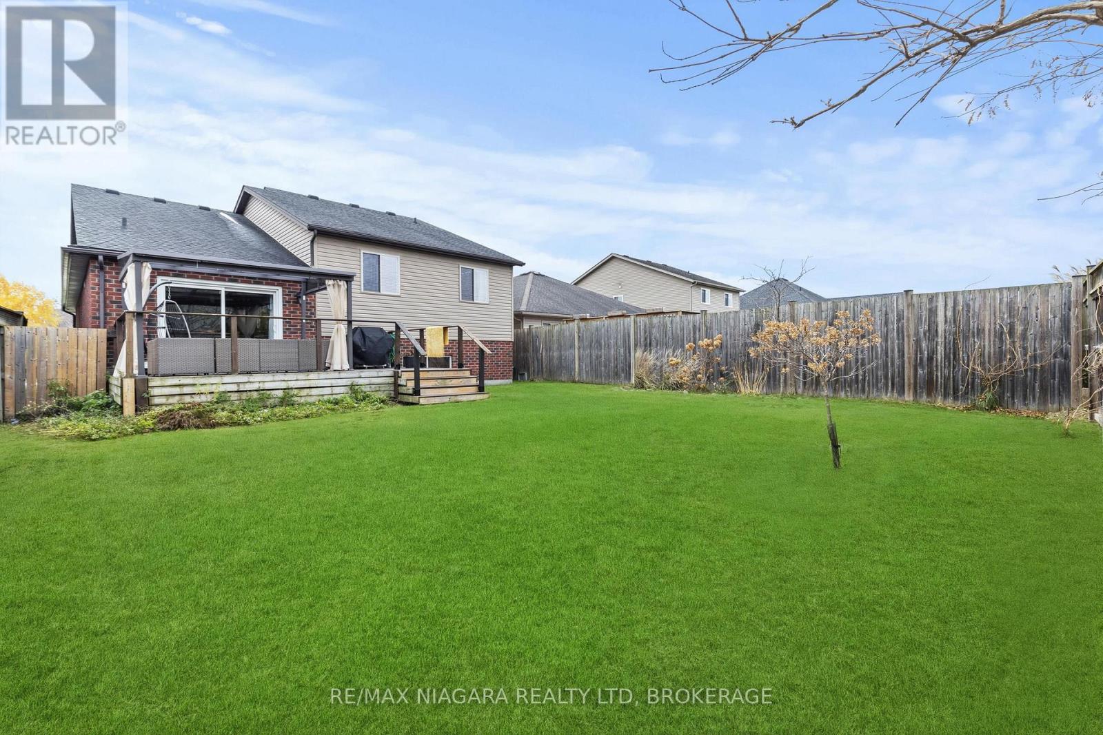 9147 Hendershot Boulevard, Niagara Falls, Ontario  L2H 0E3 - Photo 33 - X12993284