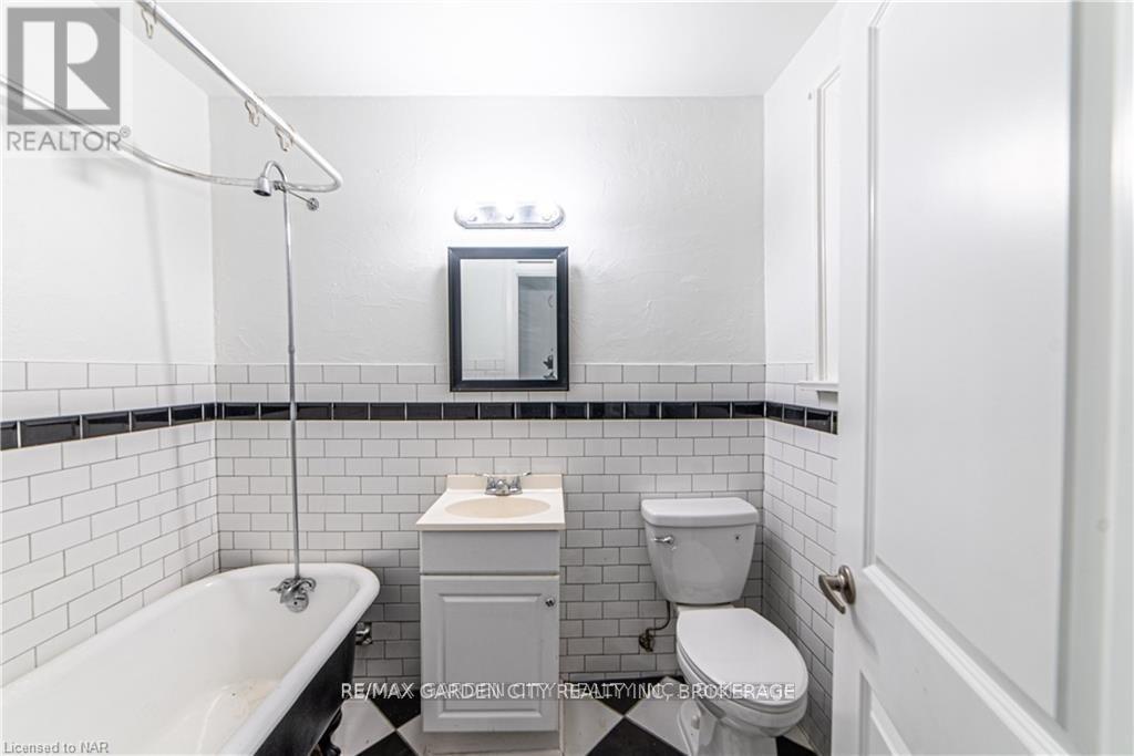 68 Arkledun Avenue, Hamilton, Ontario  L8N 2H8 - Photo 10 - X12996184