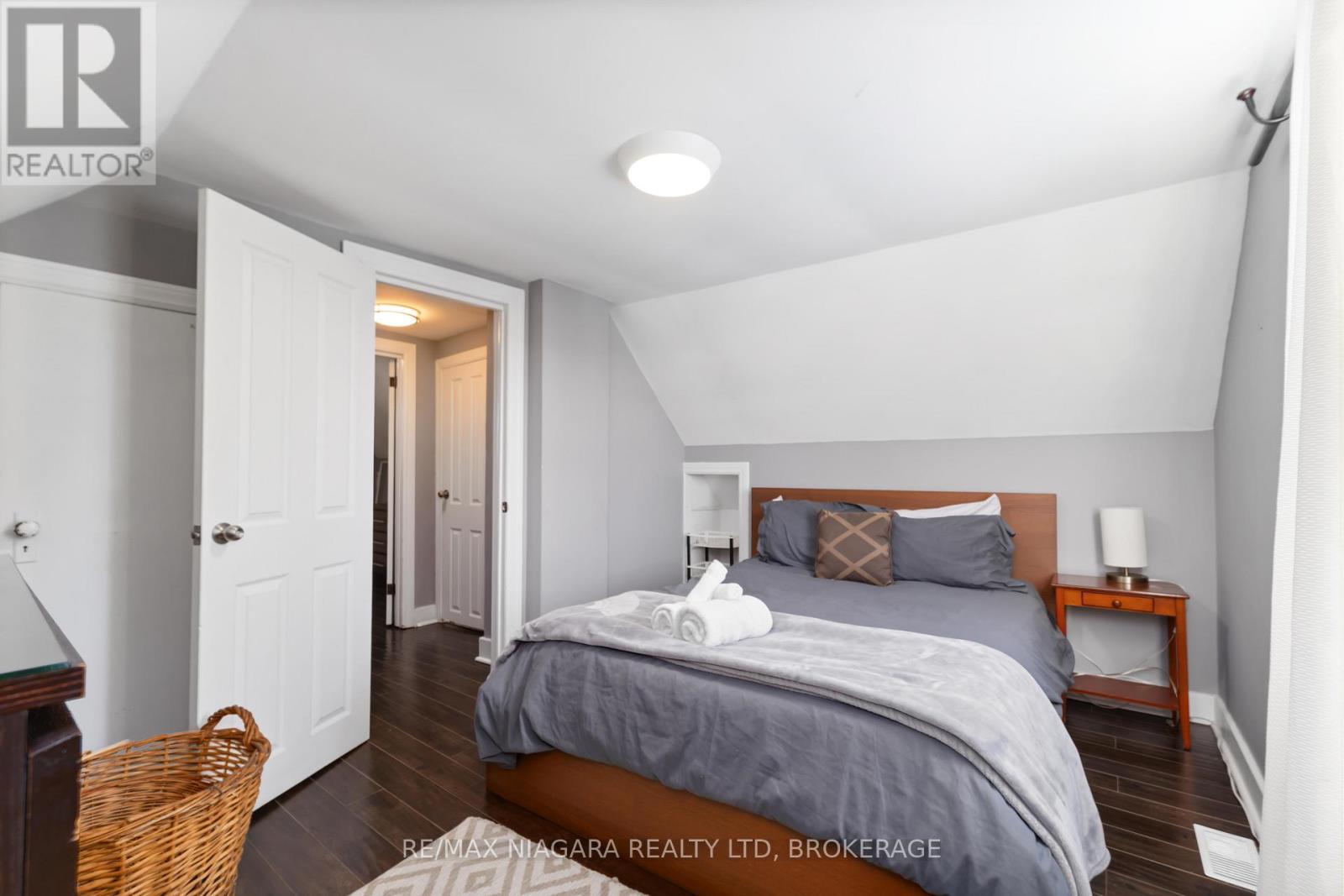 1459 Niagara Stone Road, Niagara-On-The-Lake, Ontario  L0S 1T0 - Photo 28 - X12998092