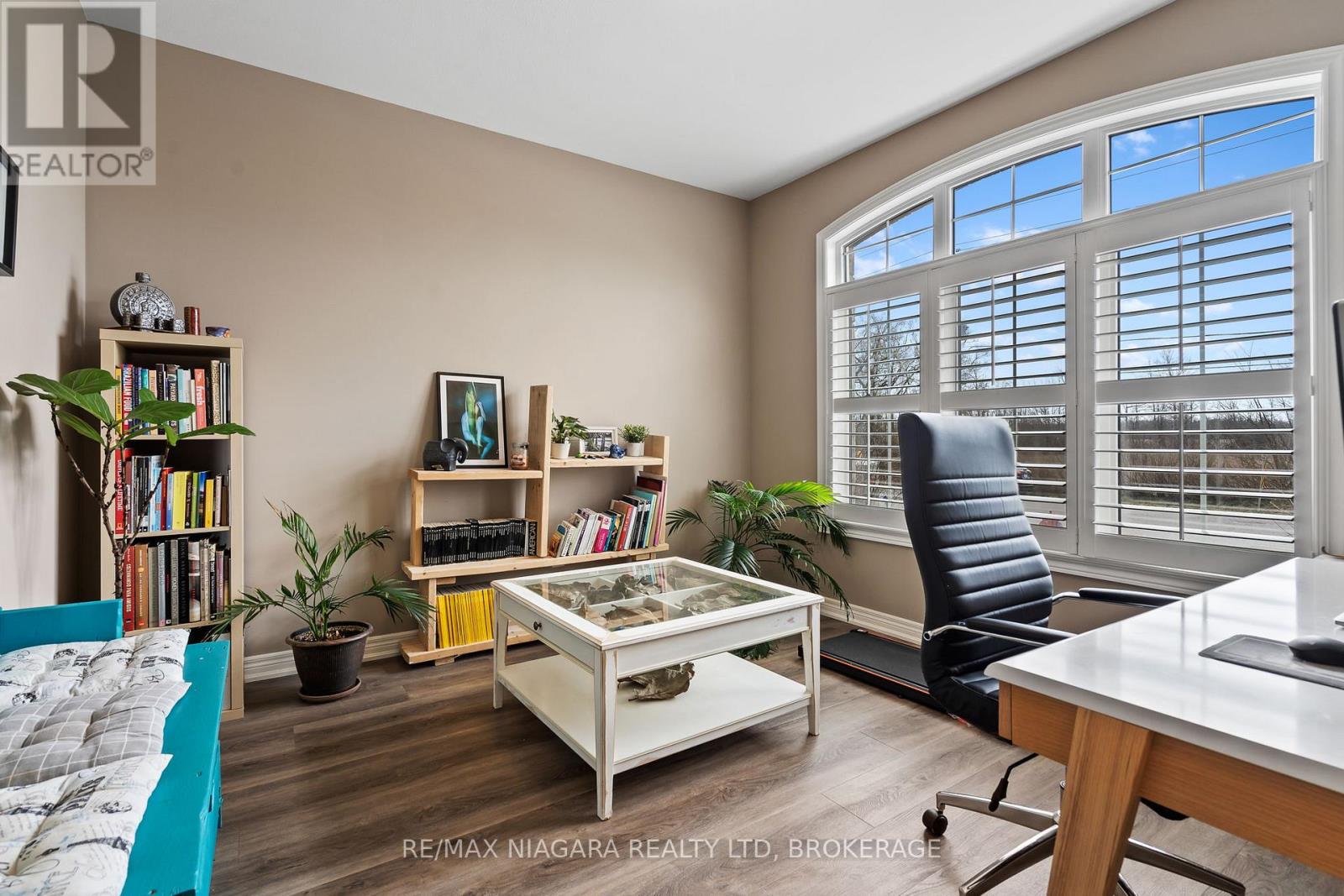 4279 Willick Road, Niagara Falls, Ontario  L2G 0Y3 - Photo 4 - X12998662