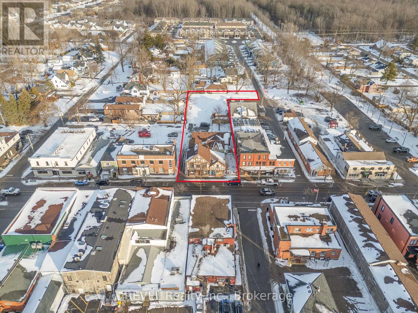 304 Ridge Rd N Road, Fort Erie, Ontario  L0S 1N0 - Photo 2 - X12999544