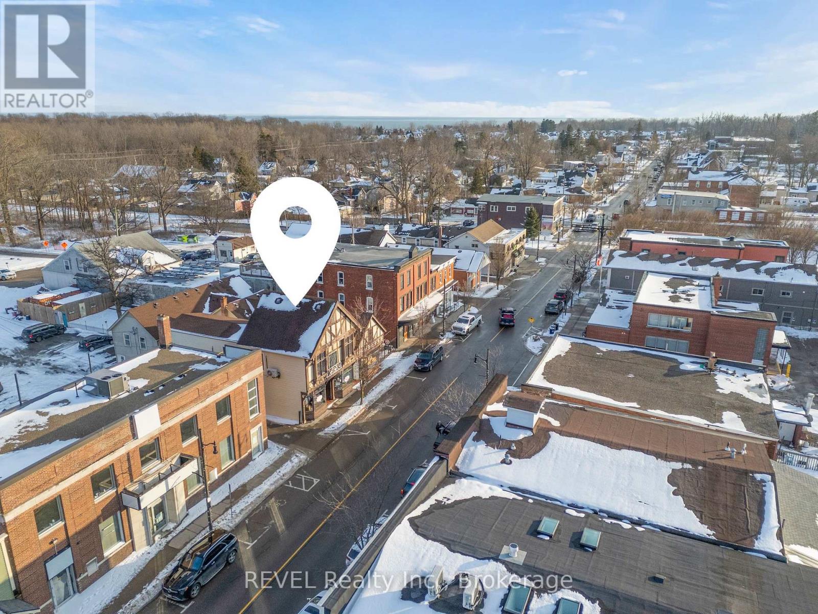 304 Ridge Rd N Road, Fort Erie, Ontario  L0S 1N0 - Photo 4 - X12999544
