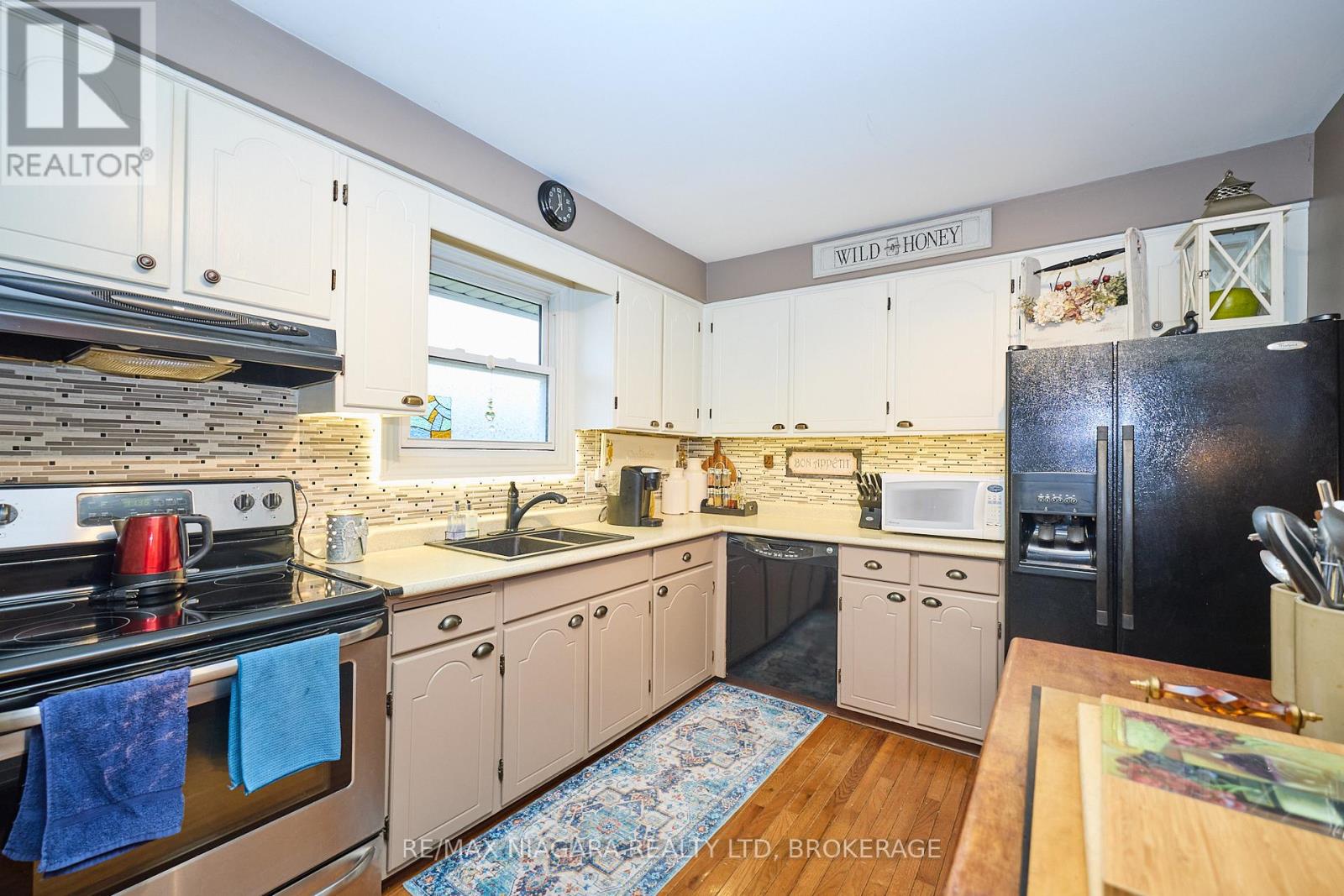 698 Buffalo Road, Fort Erie, Ontario  L2A 5T6 - Photo 11 - X13001920