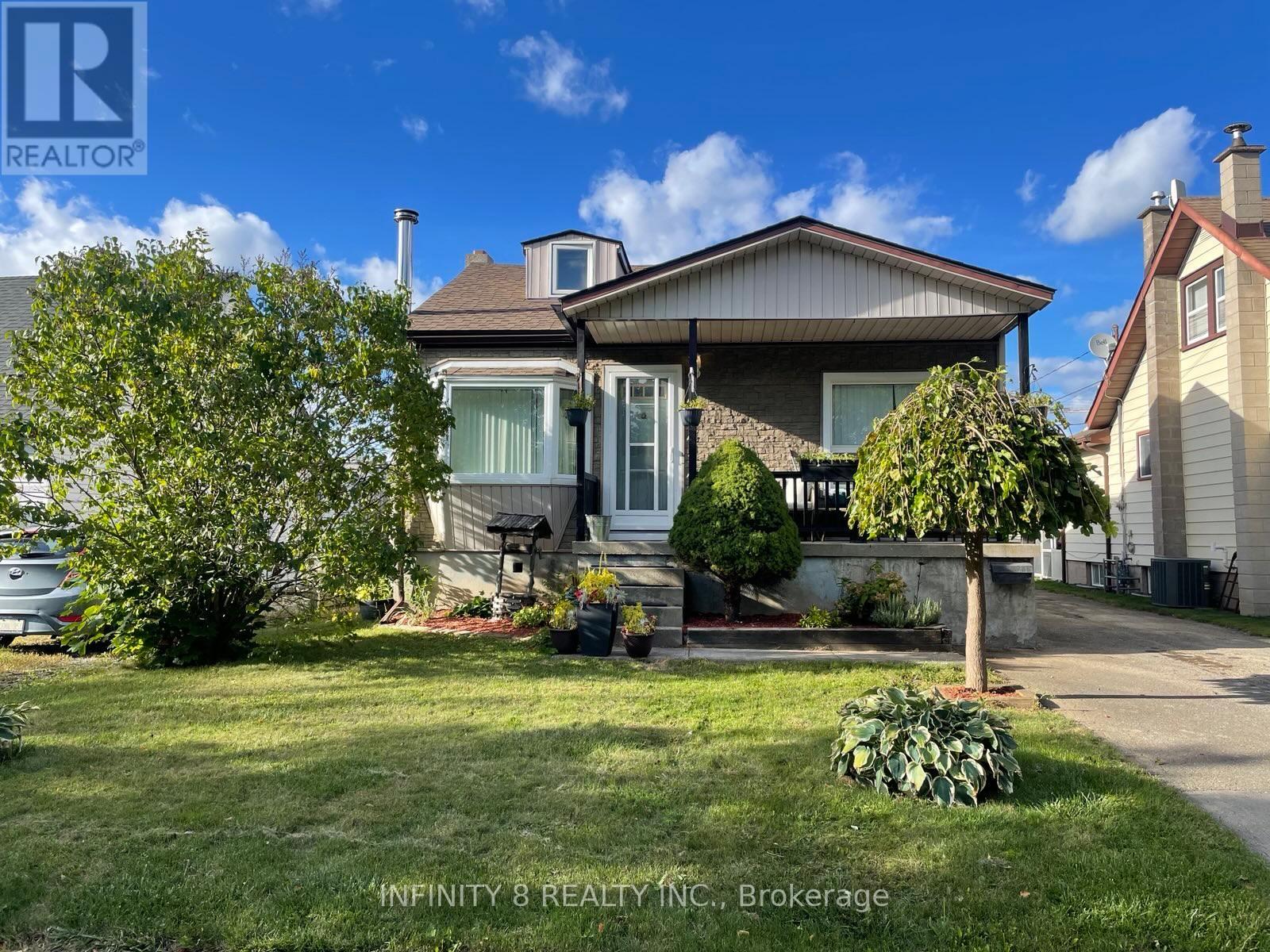 326 CORVETTE STREET, Welland, Ontario