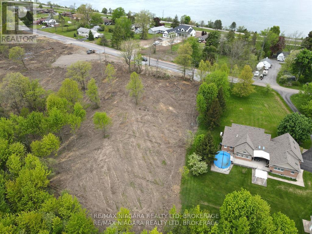 2121 Houck Crescent, Fort Erie, Ontario  L2A 5M4 - Photo 4 - X13004324