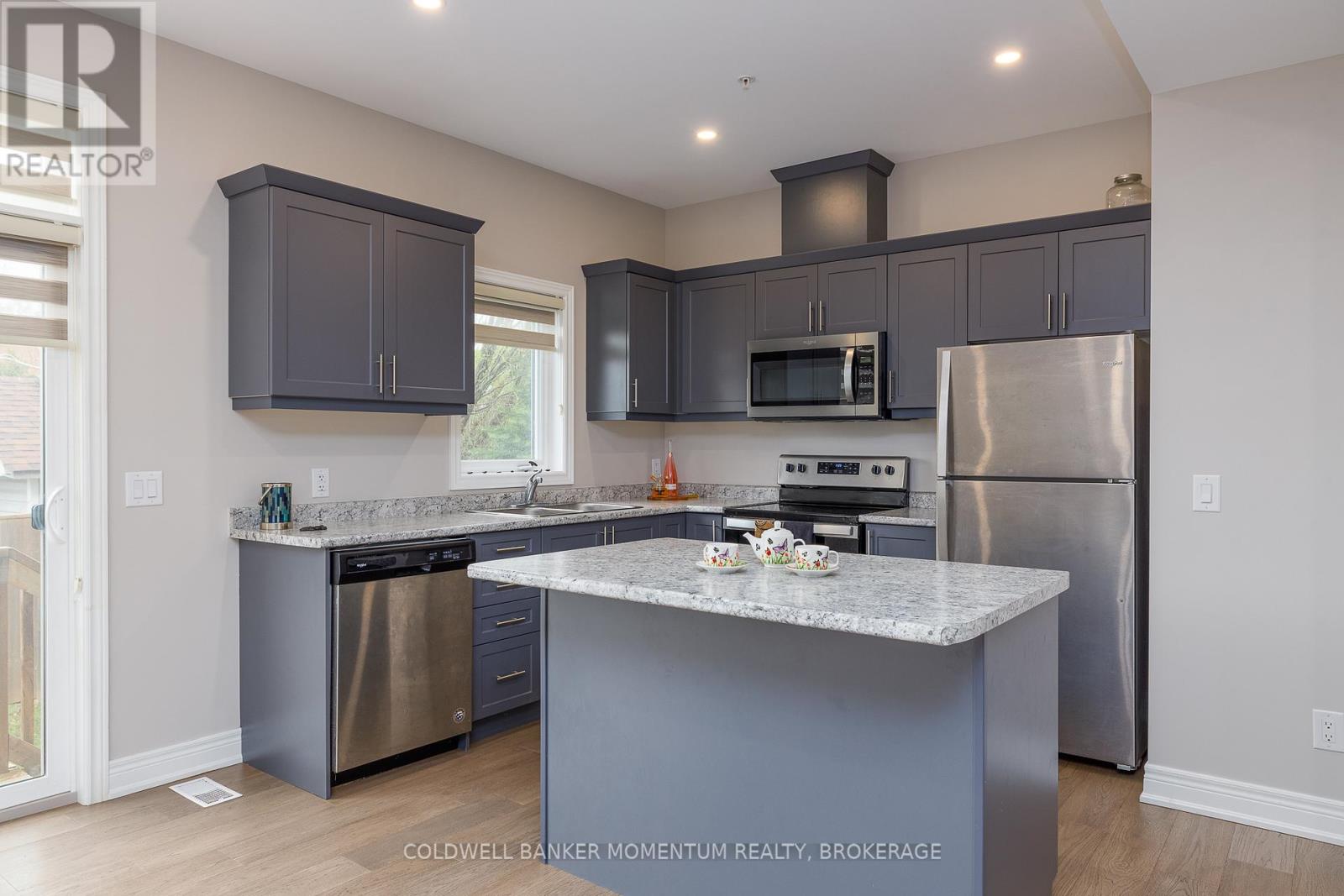4 - 18 Corbin Street, St. Catharines, Ontario  L2P 0E8 - Photo 12 - X13005592