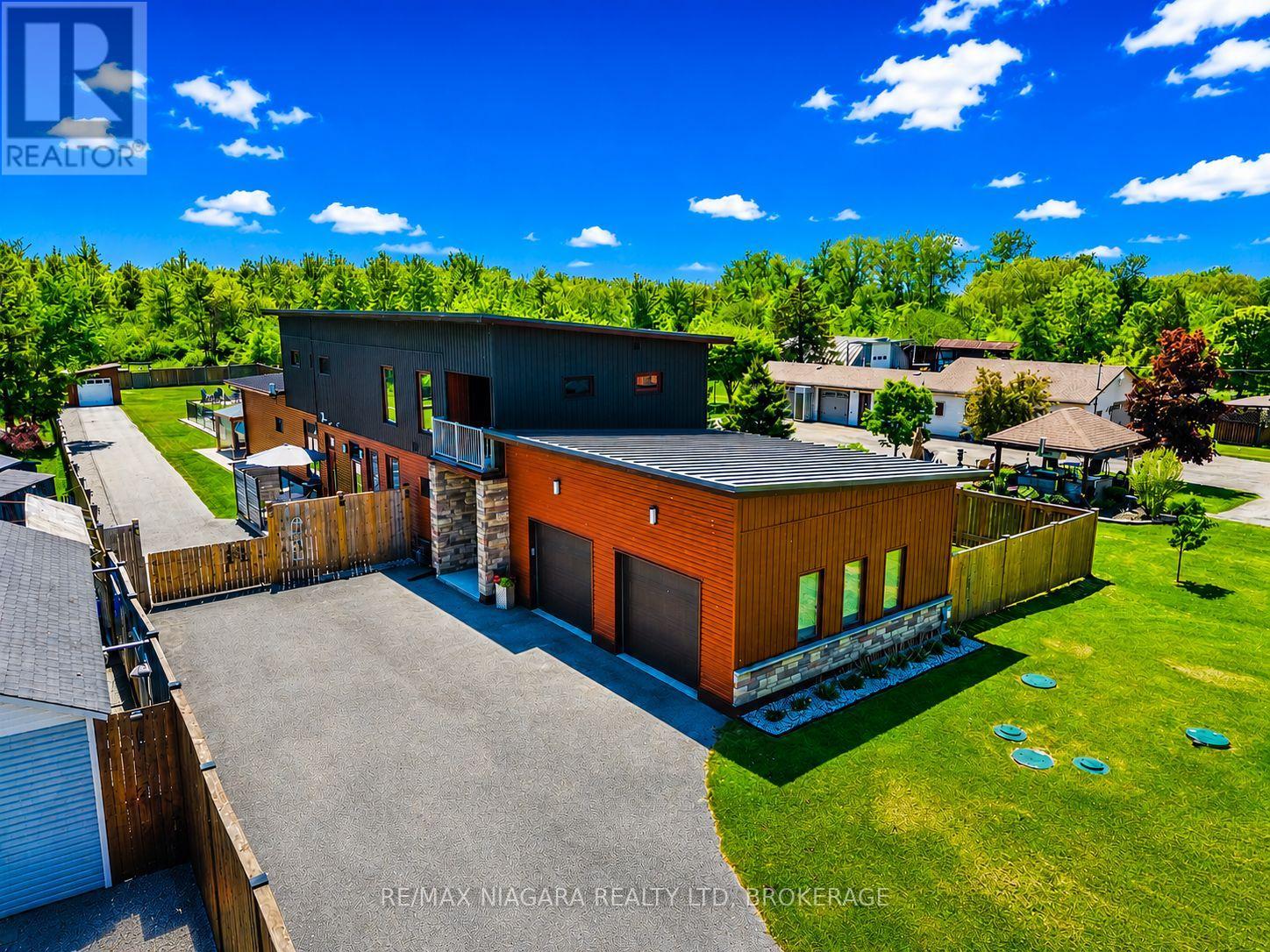1887 DOMINION ROAD, Fort Erie, Ontario