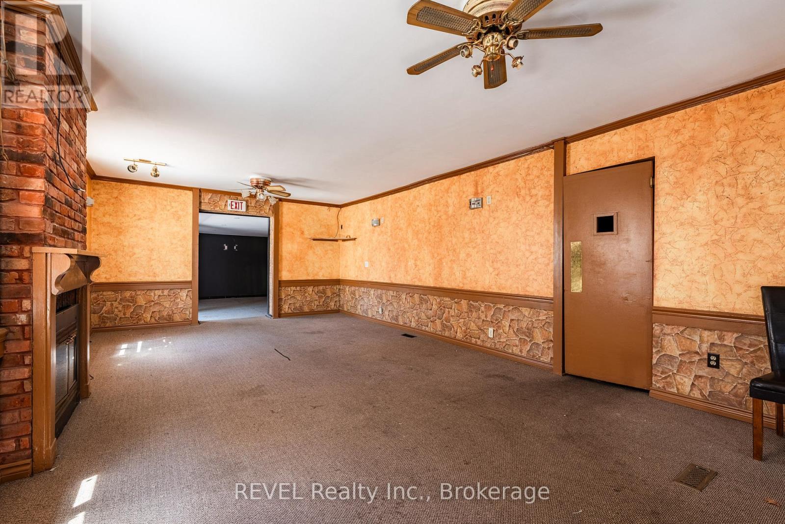 131 Niagara Street, St. Catharines, Ontario  L2R 4L6 - Photo 6 - X13016522