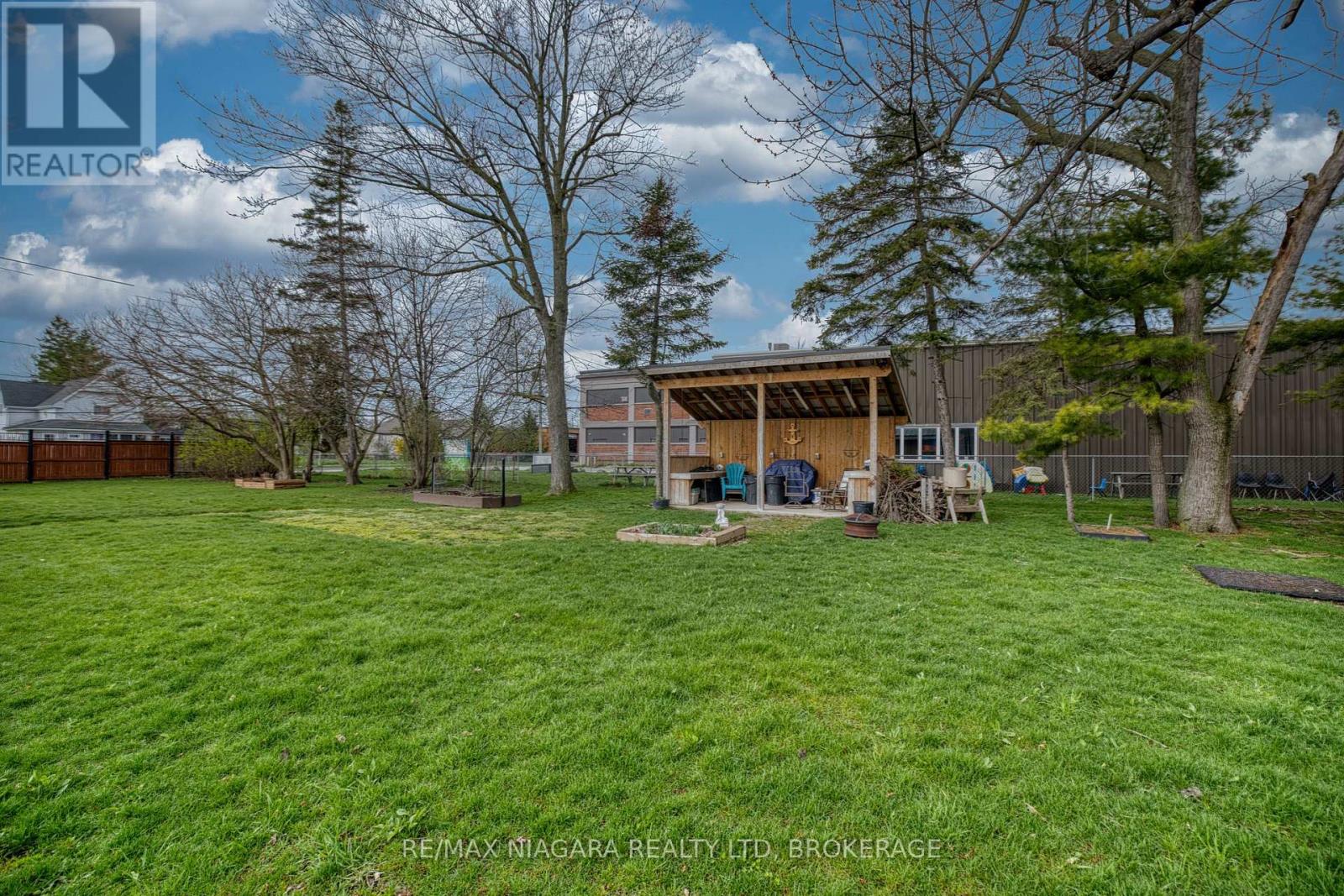 Unit #12 - 2 Lewis Street, Fort Erie, Ontario  L2A 2P7 - Photo 16 - X13021192