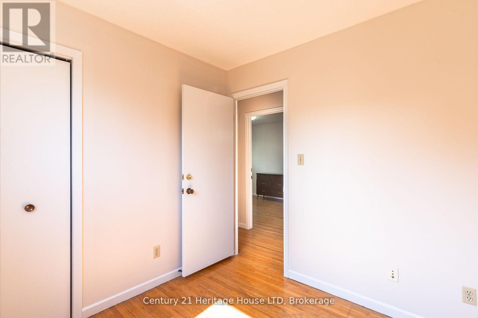 387 First Avenue, Welland, Ontario  L3C 5R3 - Photo 11 - X13021994