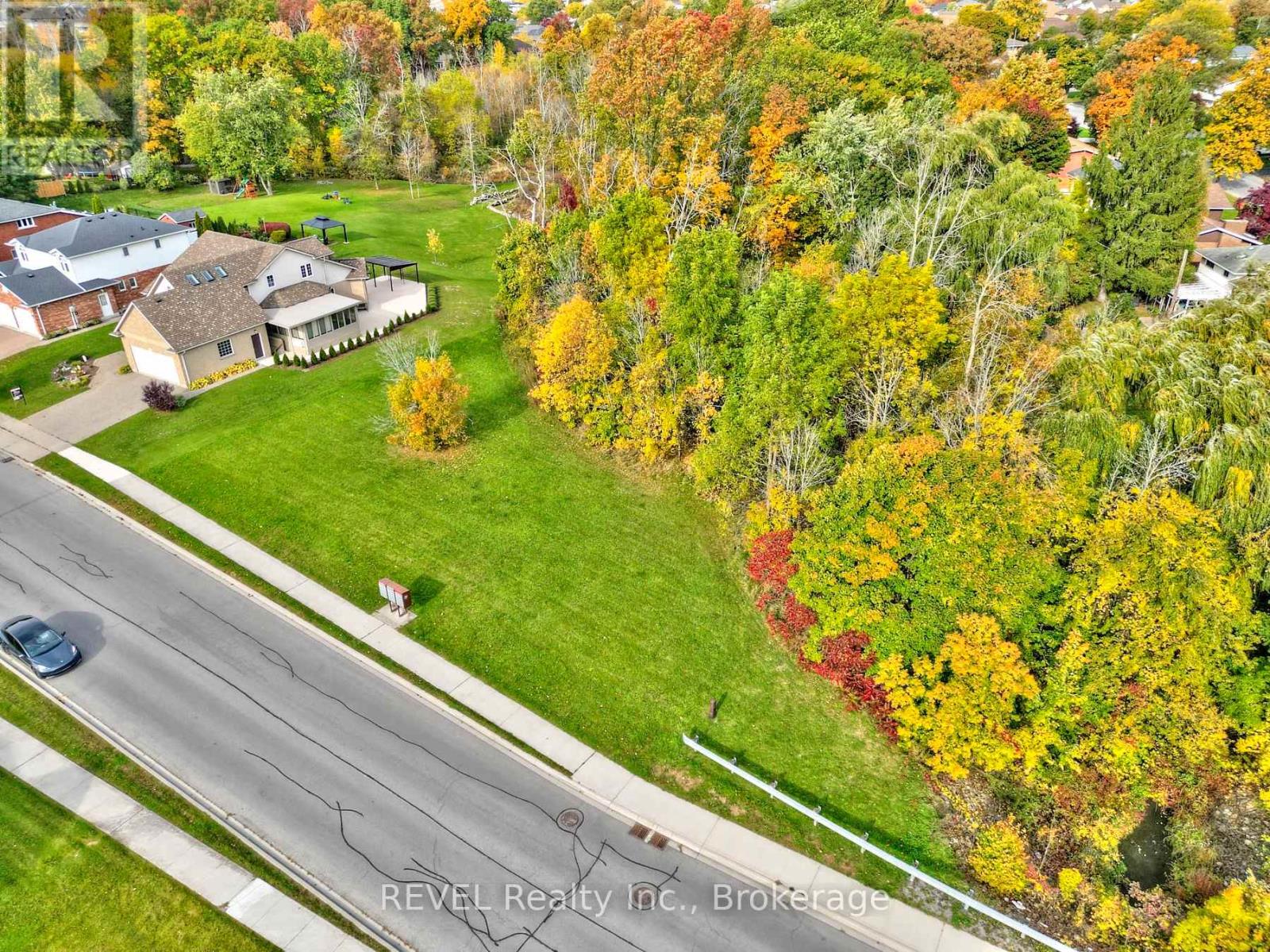 55, 59 & 63 Colbeck Drive, Welland, Ontario  L3C 7B2 - Photo 4 - X13023652
