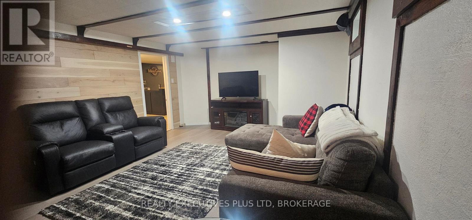6410 Sherwood Road, Niagara Falls, Ontario  L2E 5M1 - Photo 30 - X13023658