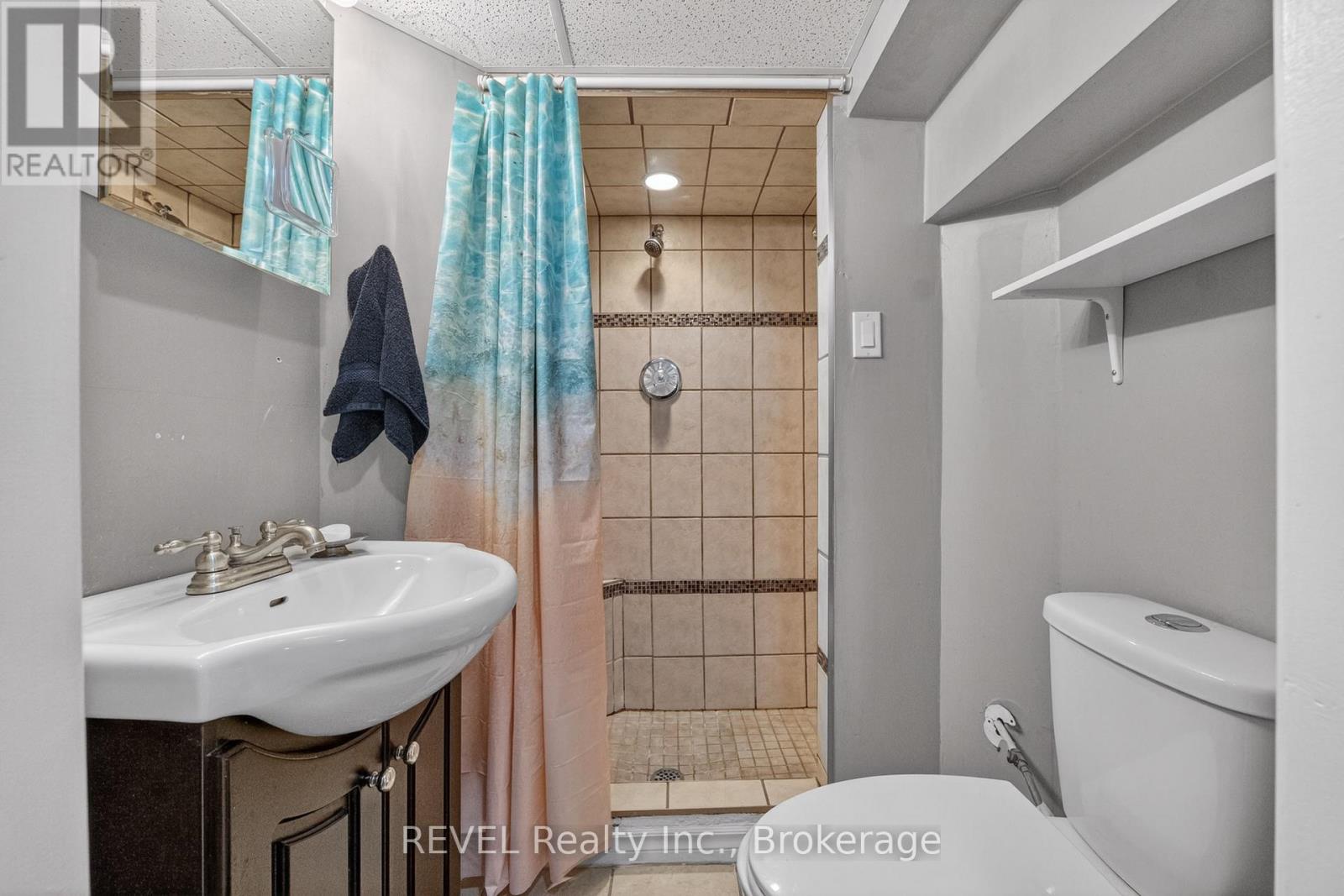 1367 St Marys Crescent, Burlington, Ontario  L7P 1S1 - Photo 29 - W13032520