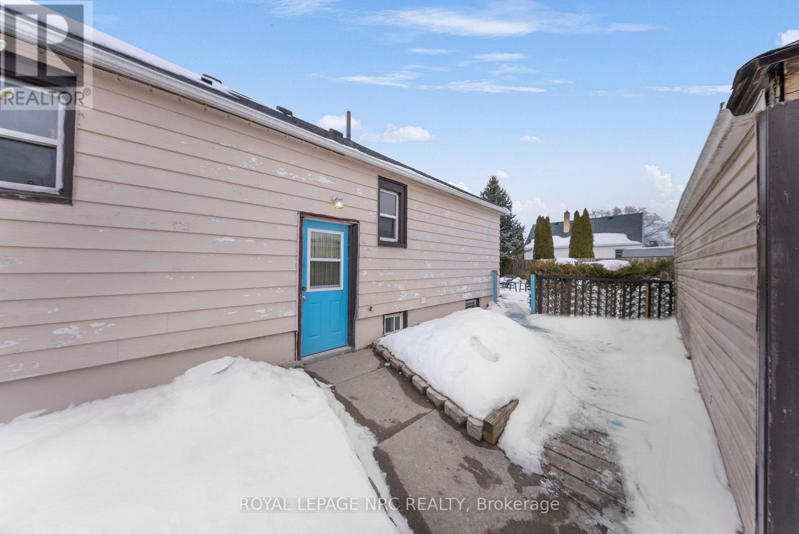 32 Ambrose Street, St. Catharines, Ontario  L2S 2K7 - Photo 9 - X13038744