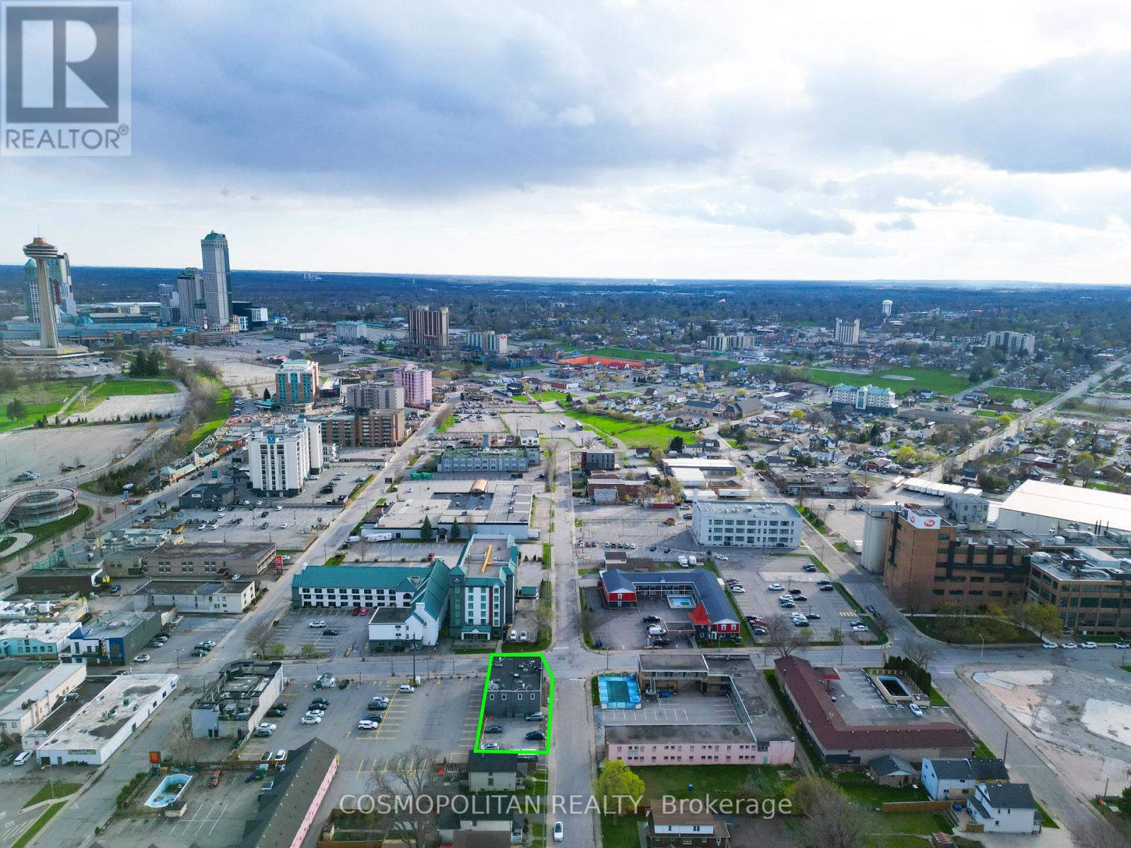 5077 Centre Street, Niagara Falls, Ontario  L2G 3N8 - Photo 7 - X13038762