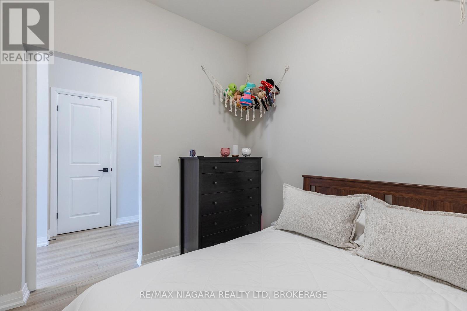 208 - 120 Springvalley Crescent, Hamilton, Ontario  L9C 0G2 - Photo 32 - X13040308
