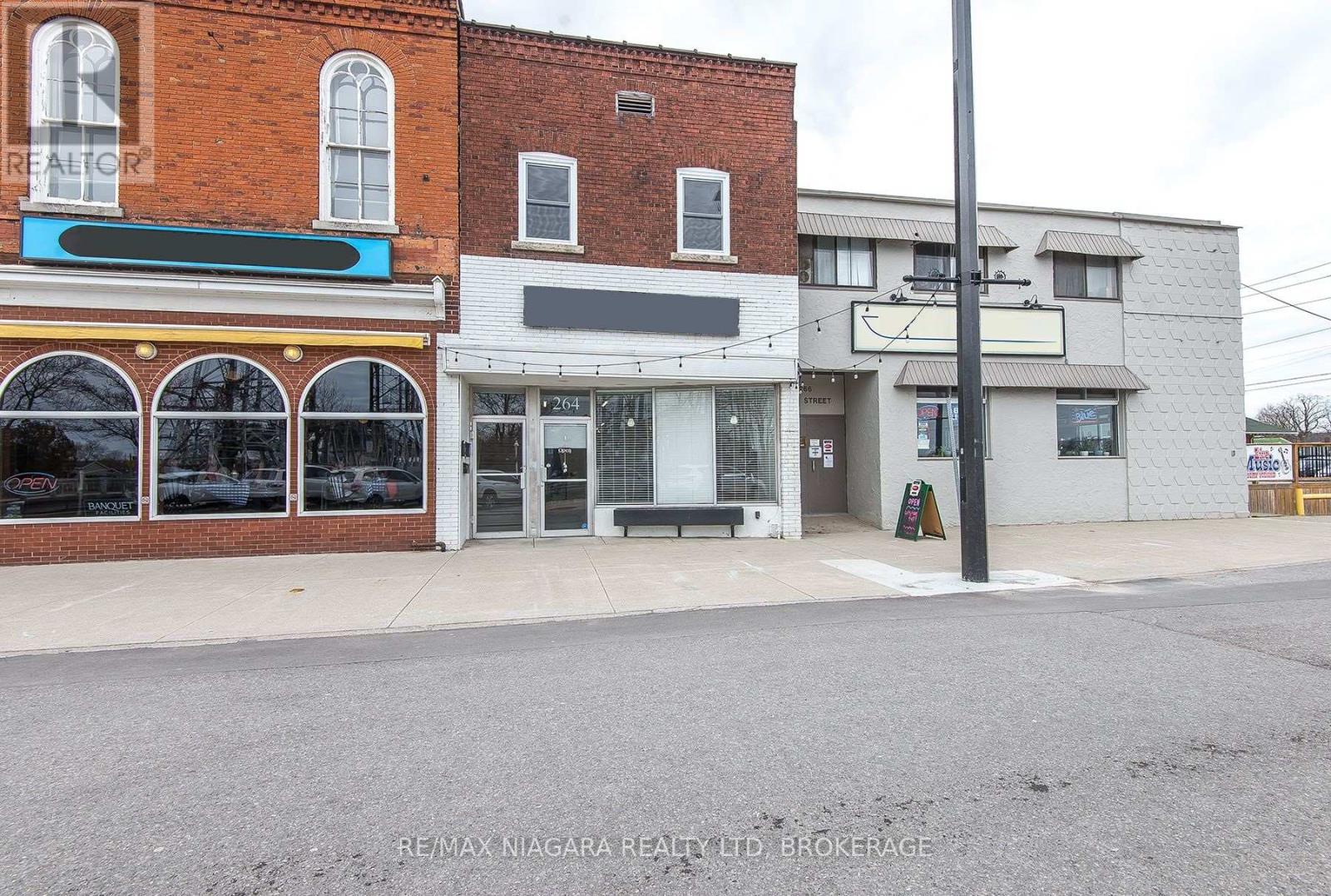 UNIT 2 - 264 WEST STREET, Port Colborne, Ontario