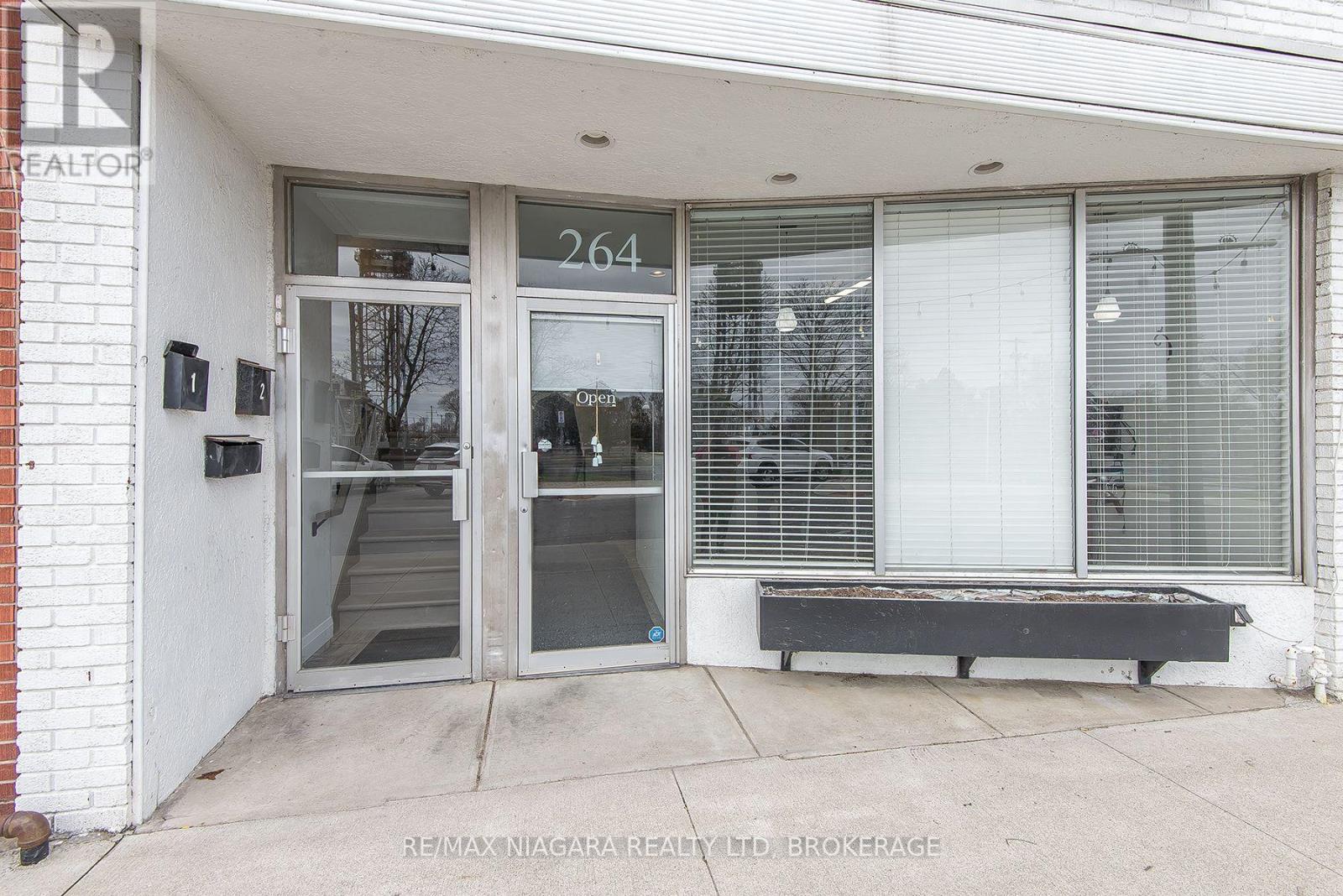 Unit 2 - 264 West Street, Port Colborne, Ontario  L3K 4E4 - Photo 2 - X13041890