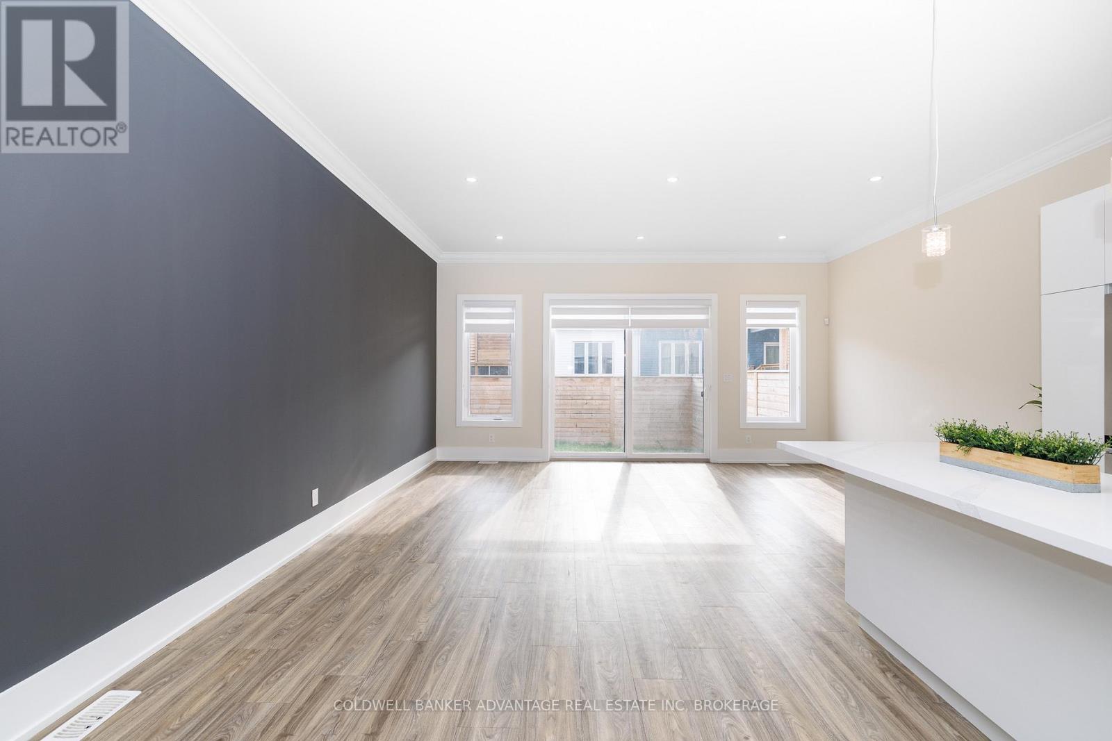 1044 Hansler Road, Welland, Ontario  L3C 7M5 - Photo 12 - X13044452