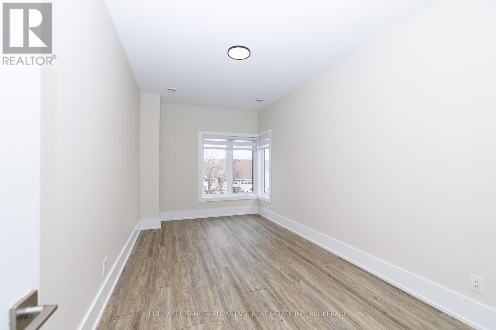 1044 Hansler Road, Welland, Ontario  L3C 7M5 - Photo 32 - X13044452