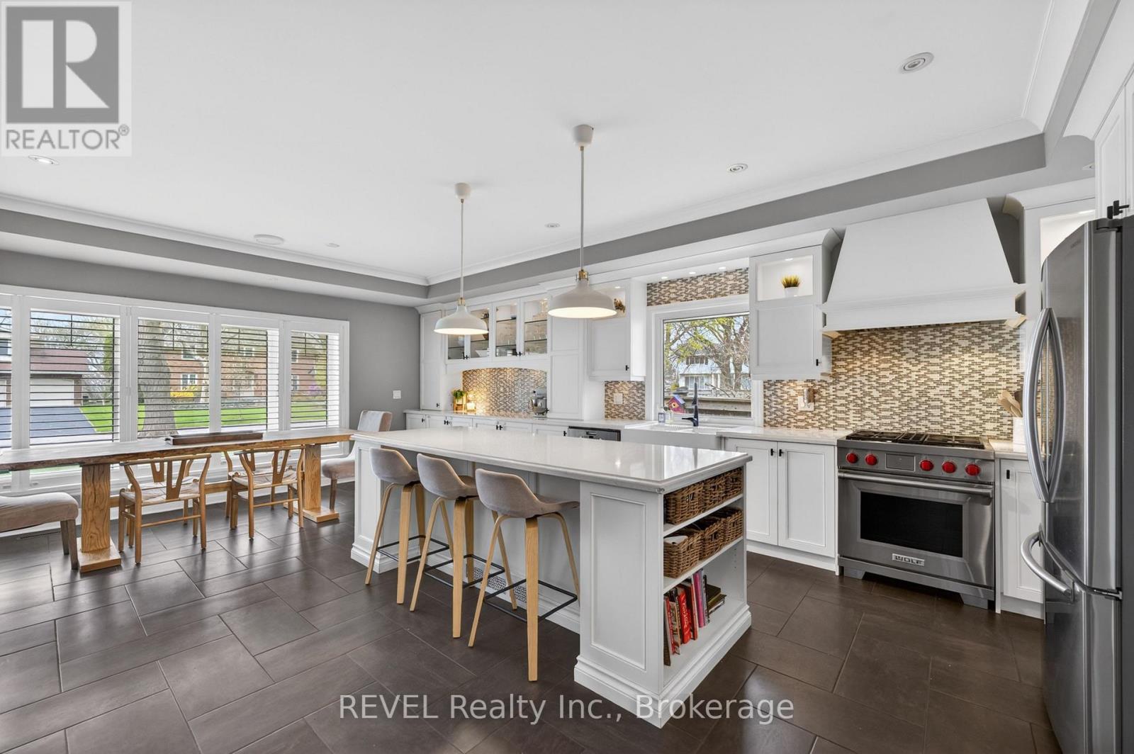 34 Royal York Road, St. Catharines, Ontario  L2N 2N6 - Photo 14 - X13046400