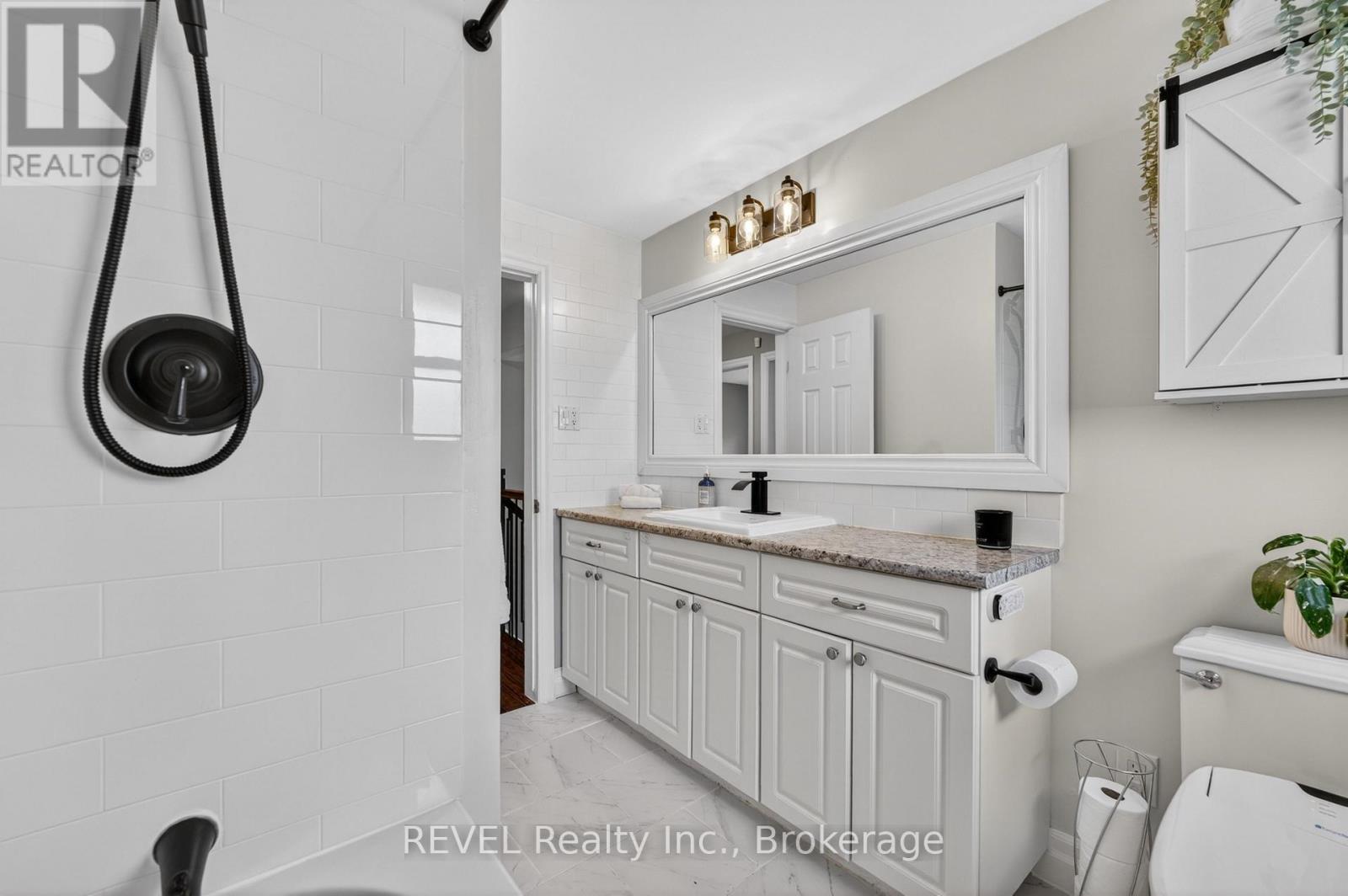 34 Royal York Road, St. Catharines, Ontario  L2N 2N6 - Photo 24 - X13046400