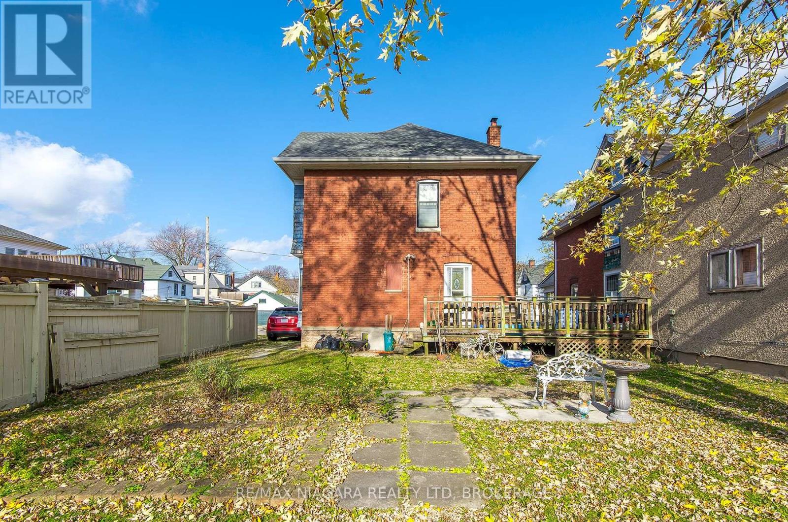 135 Young Street, Welland, Ontario  L3B 4C7 - Photo 4 - X13046890