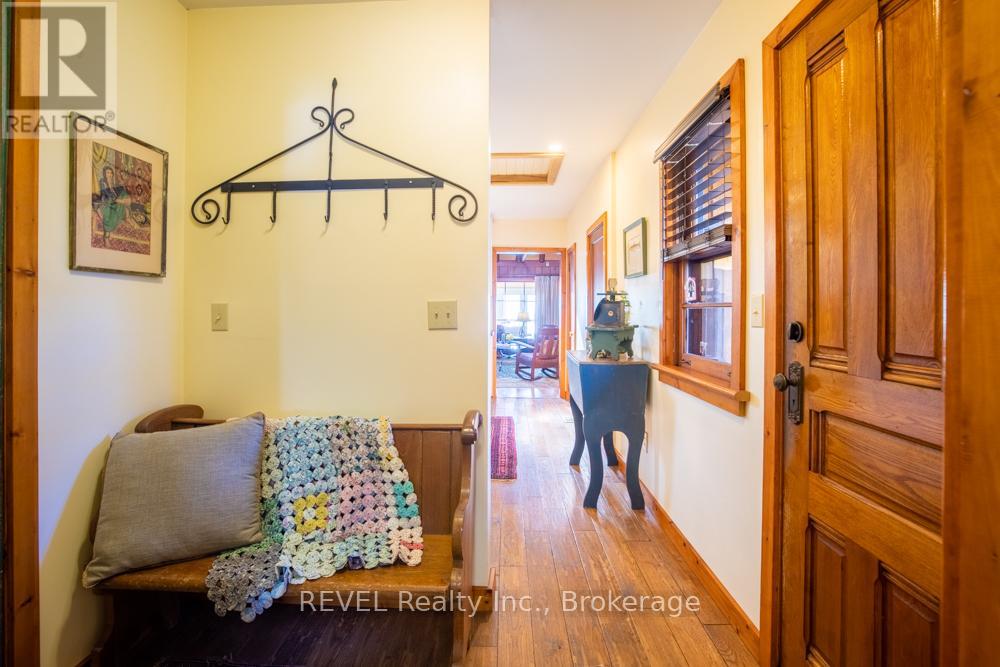 11211 Harbourview Road, Wainfleet, Ontario  L3K 5V4 - Photo 13 - X13049192
