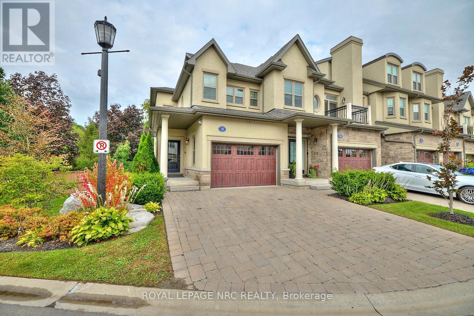 50 Aberdeen Lane S, Niagara-On-The-Lake, Ontario  L0S 1J0 - Photo 2 - X13049314