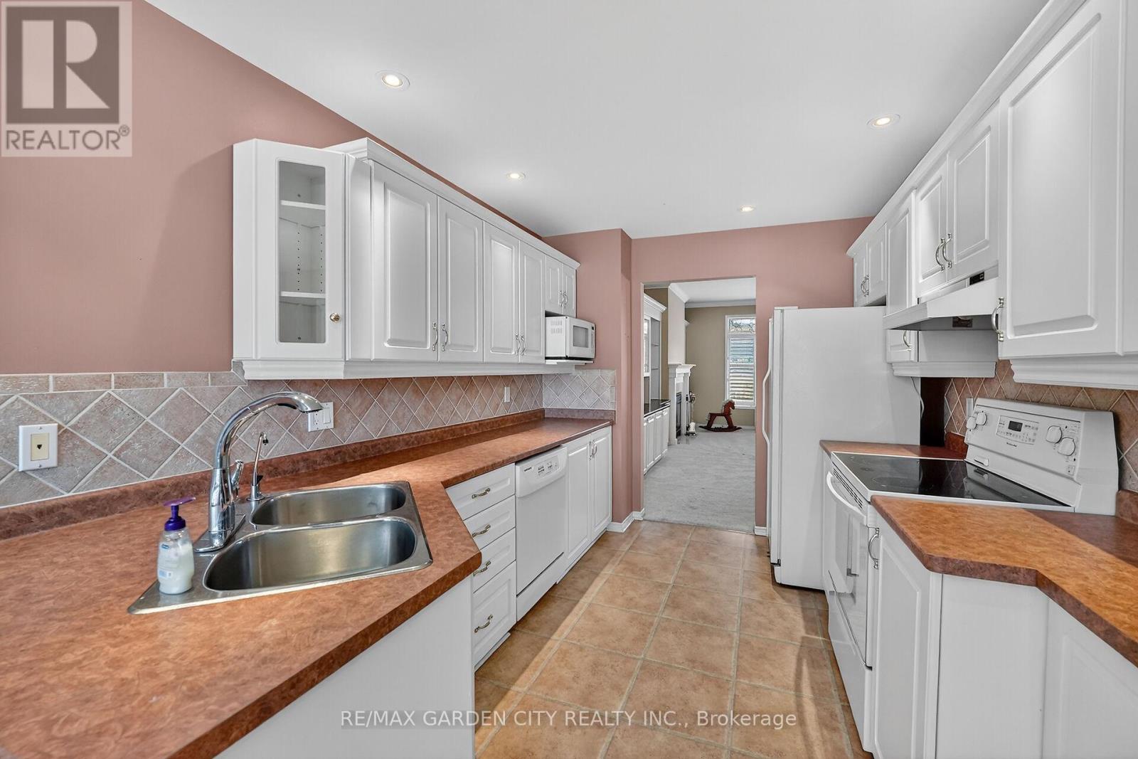 39 - 121 Glen Morris Drive, St. Catharines, Ontario  L2T 4C5 - Photo 8 - X13052340