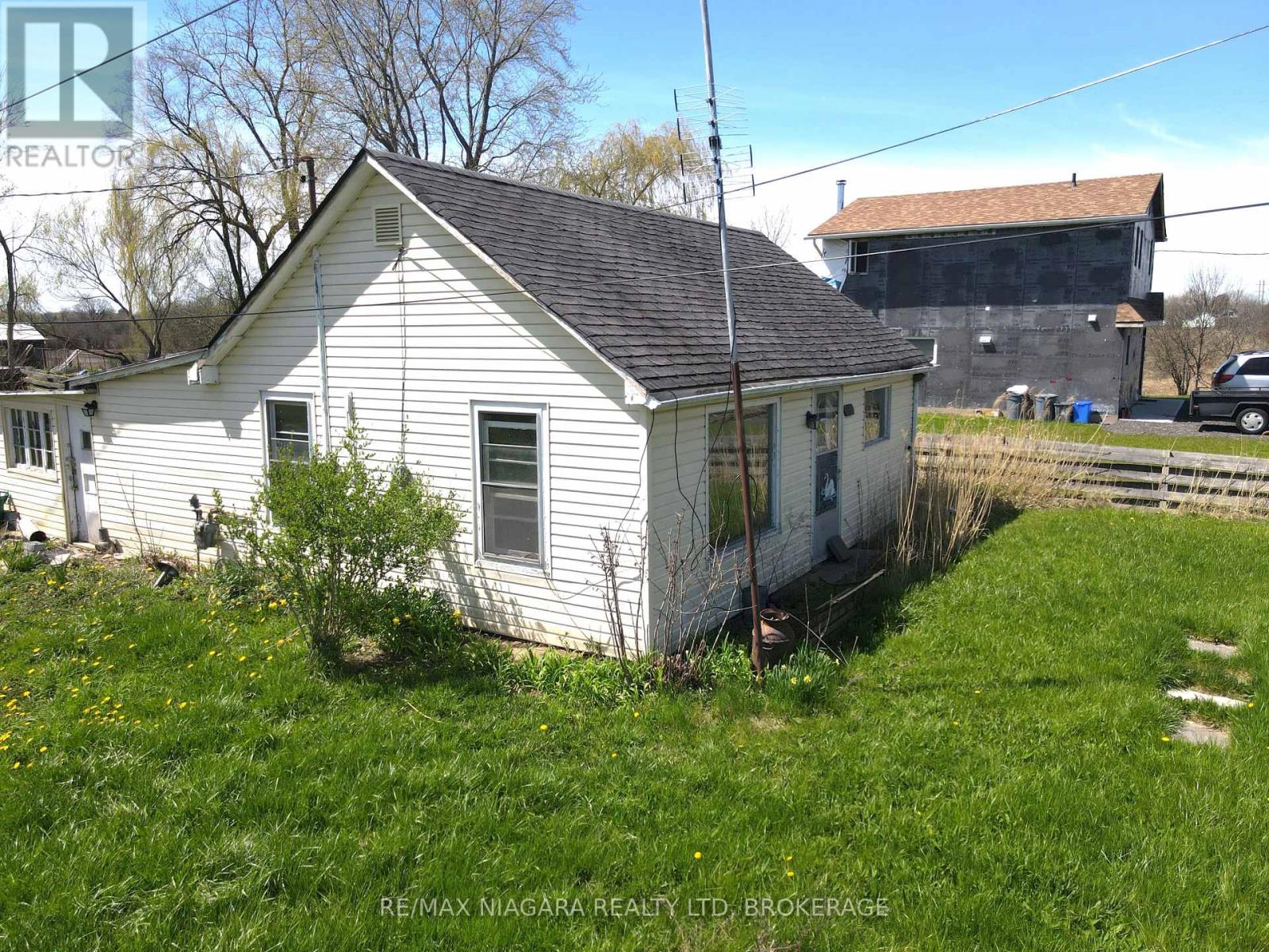 1891 Garrison Road, Fort Erie, Ontario  L2A 5M4 - Photo 3 - X13052830