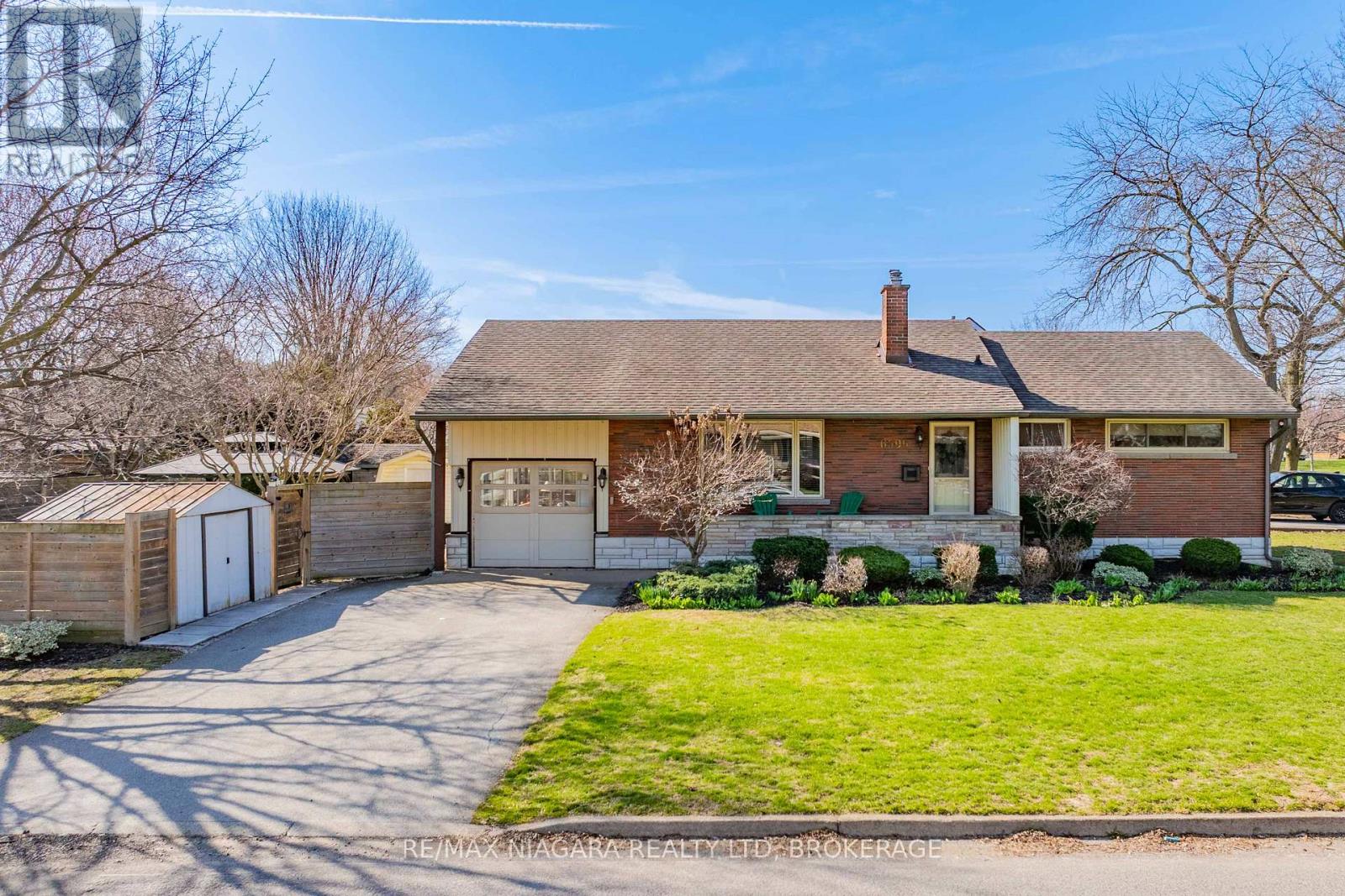 6596 HUGGINS STREET, Niagara Falls, Ontario