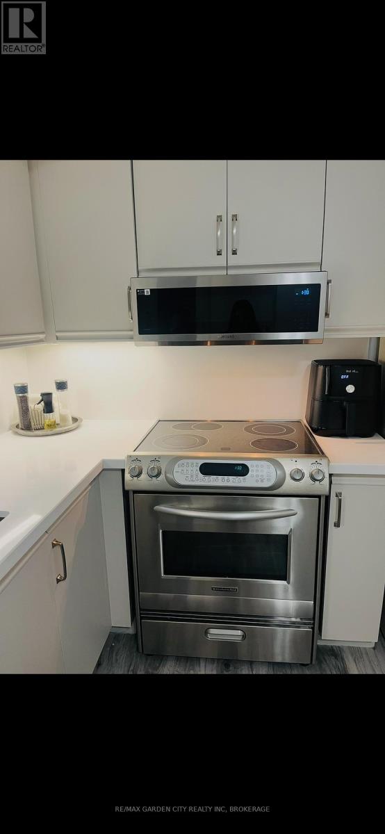 504 - 8111 Forest Glen Drive, Niagara Falls, Ontario  L2H 2Y7 - Photo 12 - X13055532