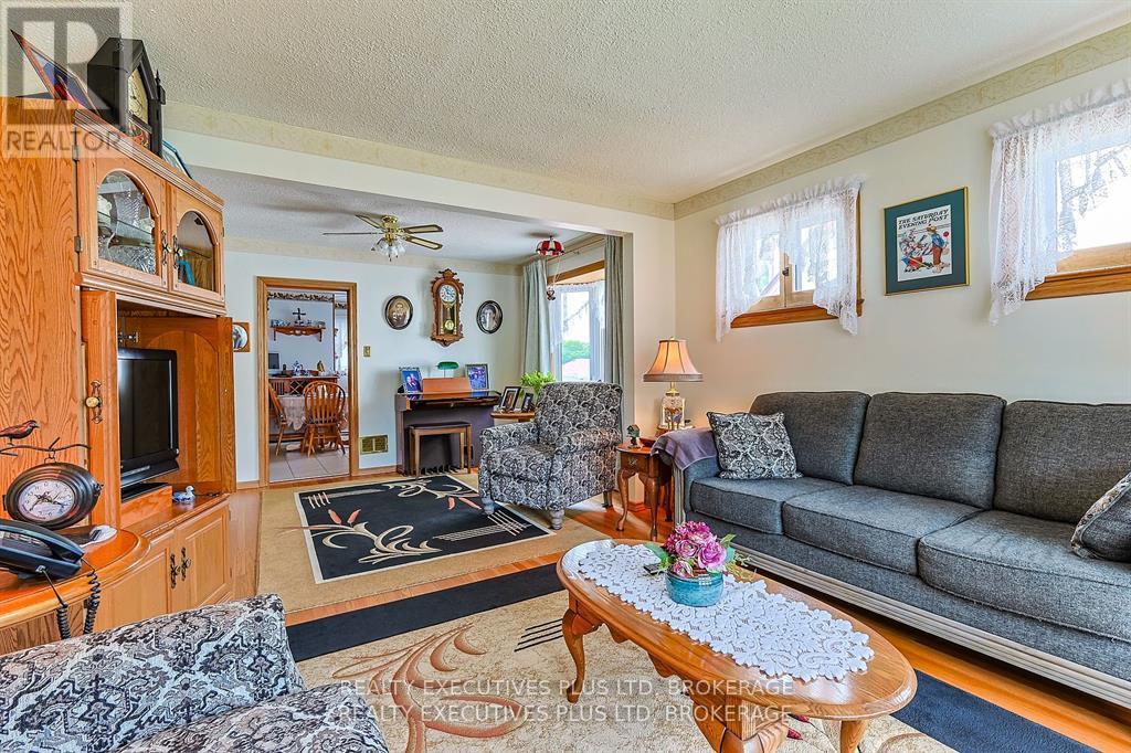 6322 Monroe Street, Niagara Falls, Ontario  L2G 2G8 - Photo 4 - X13059710