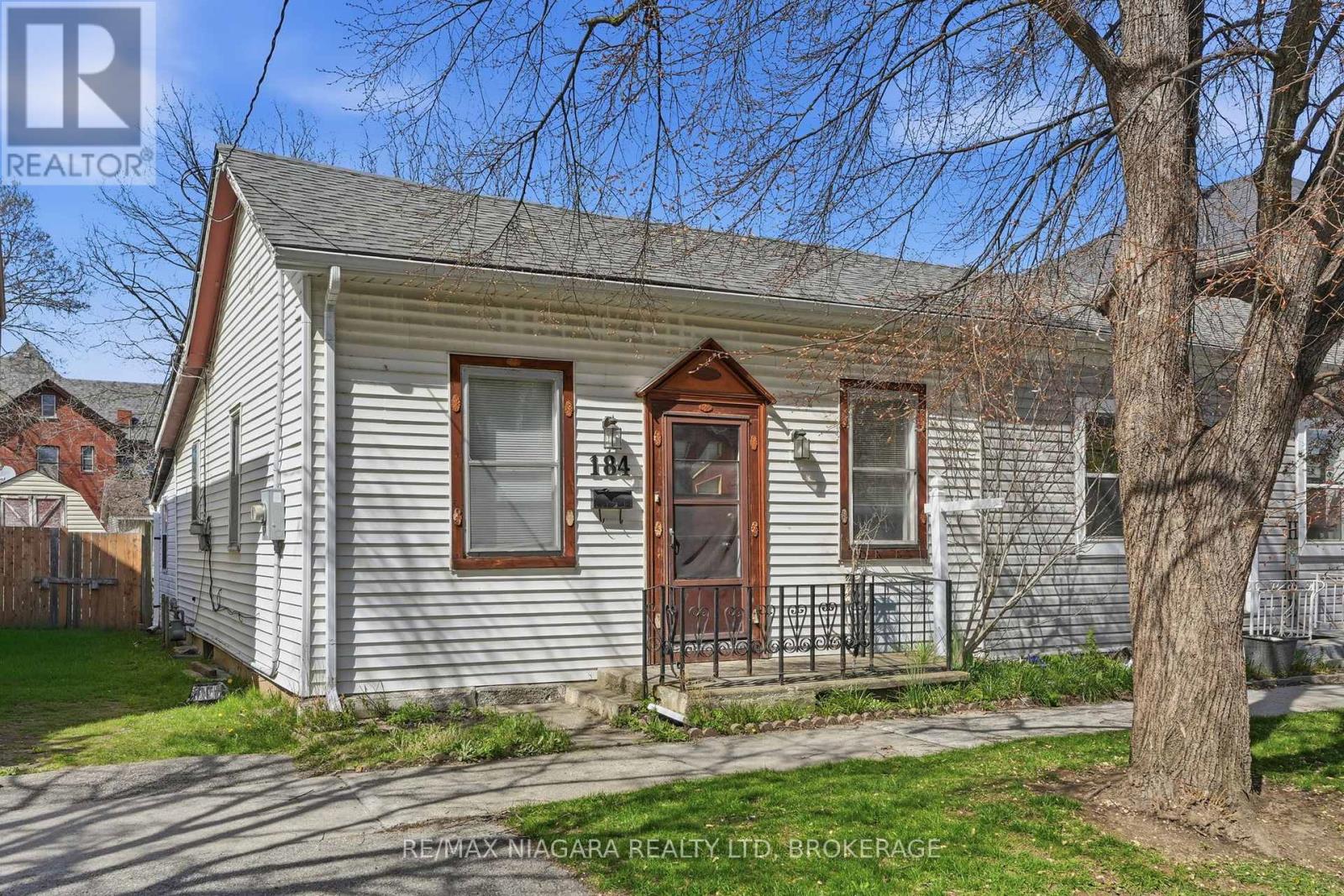 184 Wellington Street, Brantford, Ontario  N3S 3Y9 - Photo 2 - X13060946