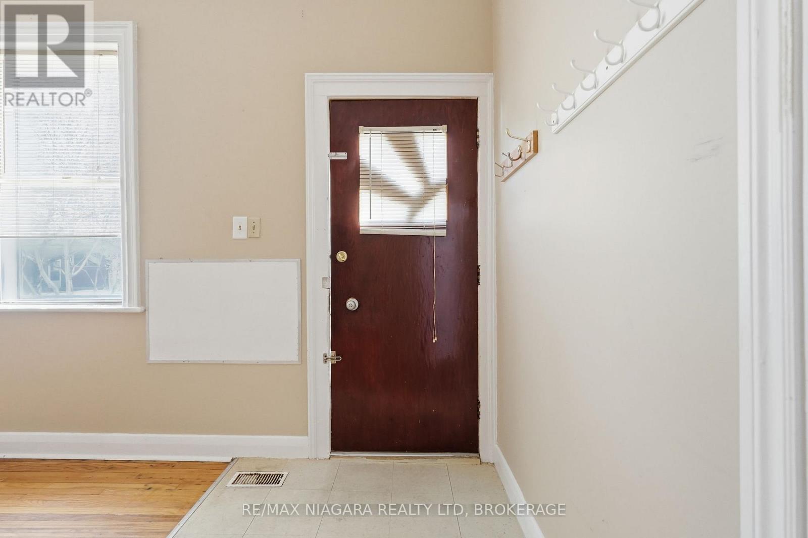 184 Wellington Street, Brantford, Ontario  N3S 3Y9 - Photo 4 - X13060946