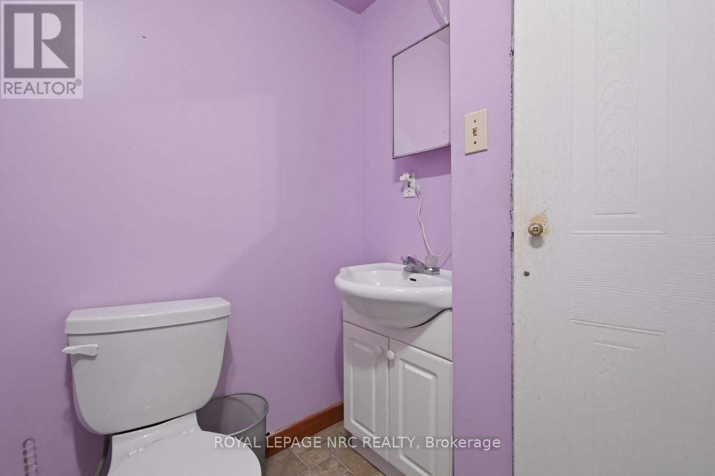 166 Mitchell Street, Port Colborne, Ontario  L3K 1Y1 - Photo 12 - X13061284