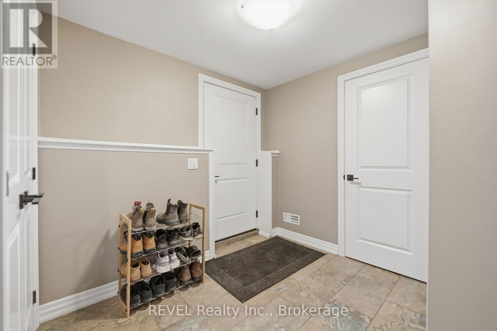 713 Clarence Street, Port Colborne, Ontario  L3K 6B8 - Photo 40 - X13062512