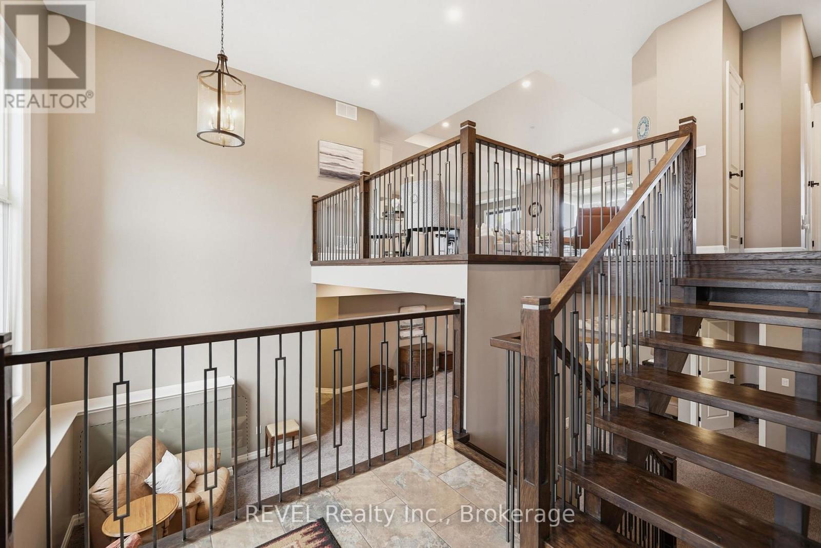 713 Clarence Street, Port Colborne, Ontario  L3K 6B8 - Photo 5 - X13062512