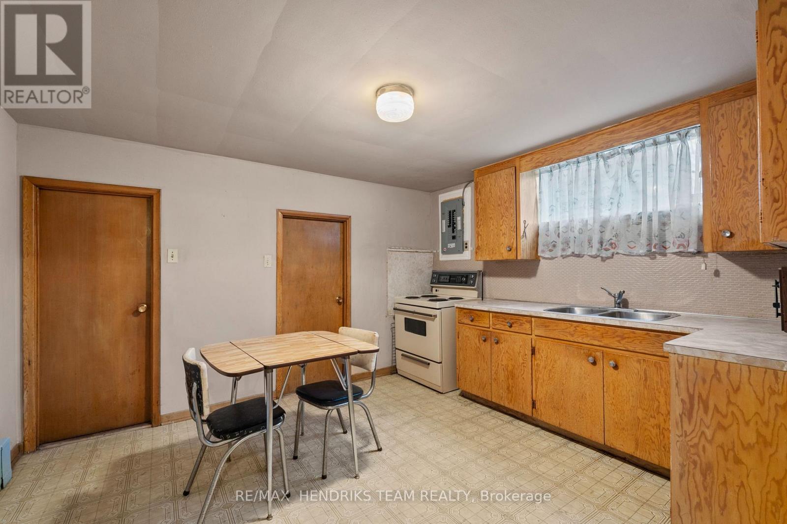 247 Grantham Avenue, St. Catharines, Ontario  L2M 4Z6 - Photo 28 - X13063834