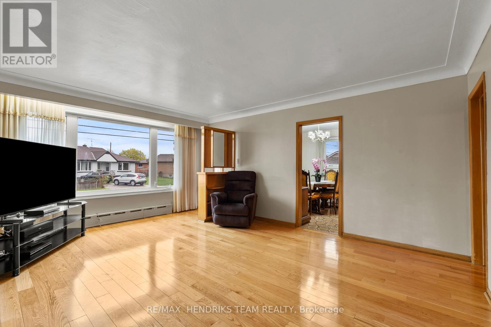 247 Grantham Avenue, St. Catharines, Ontario  L2M 4Z6 - Photo 6 - X13063834