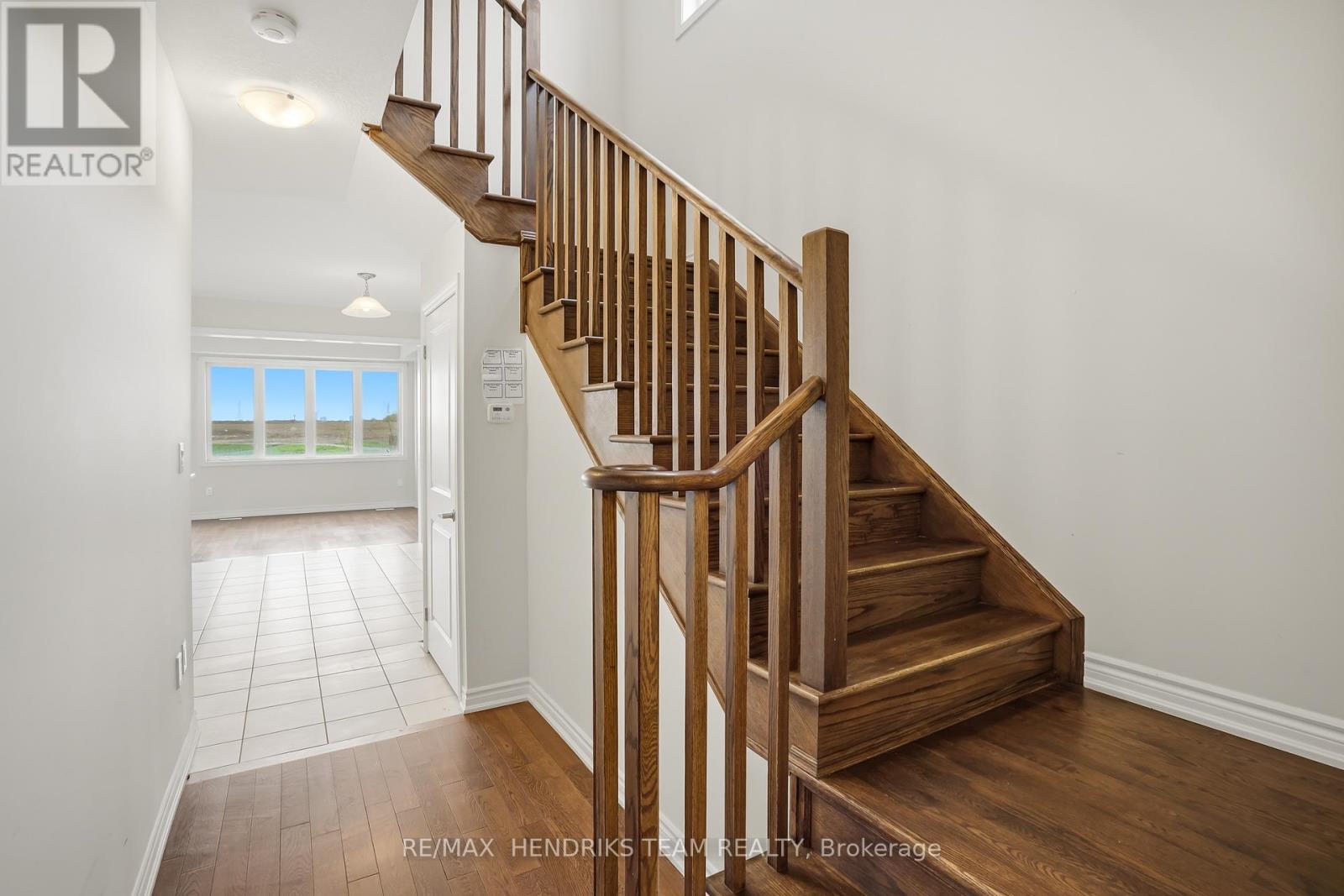 400 Barker Parkway, Thorold, Ontario  L2V 0K5 - Photo 4 - X13064444