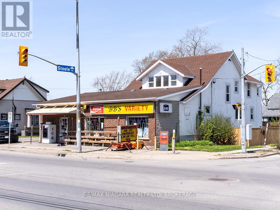 481 MAIN STREET W, Port Colborne, Ontario