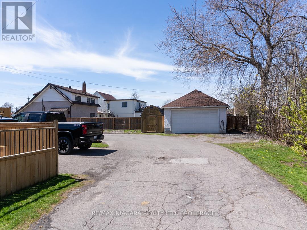 481 Main Street W, Port Colborne, Ontario  L3K 3W3 - Photo 5 - X13065076
