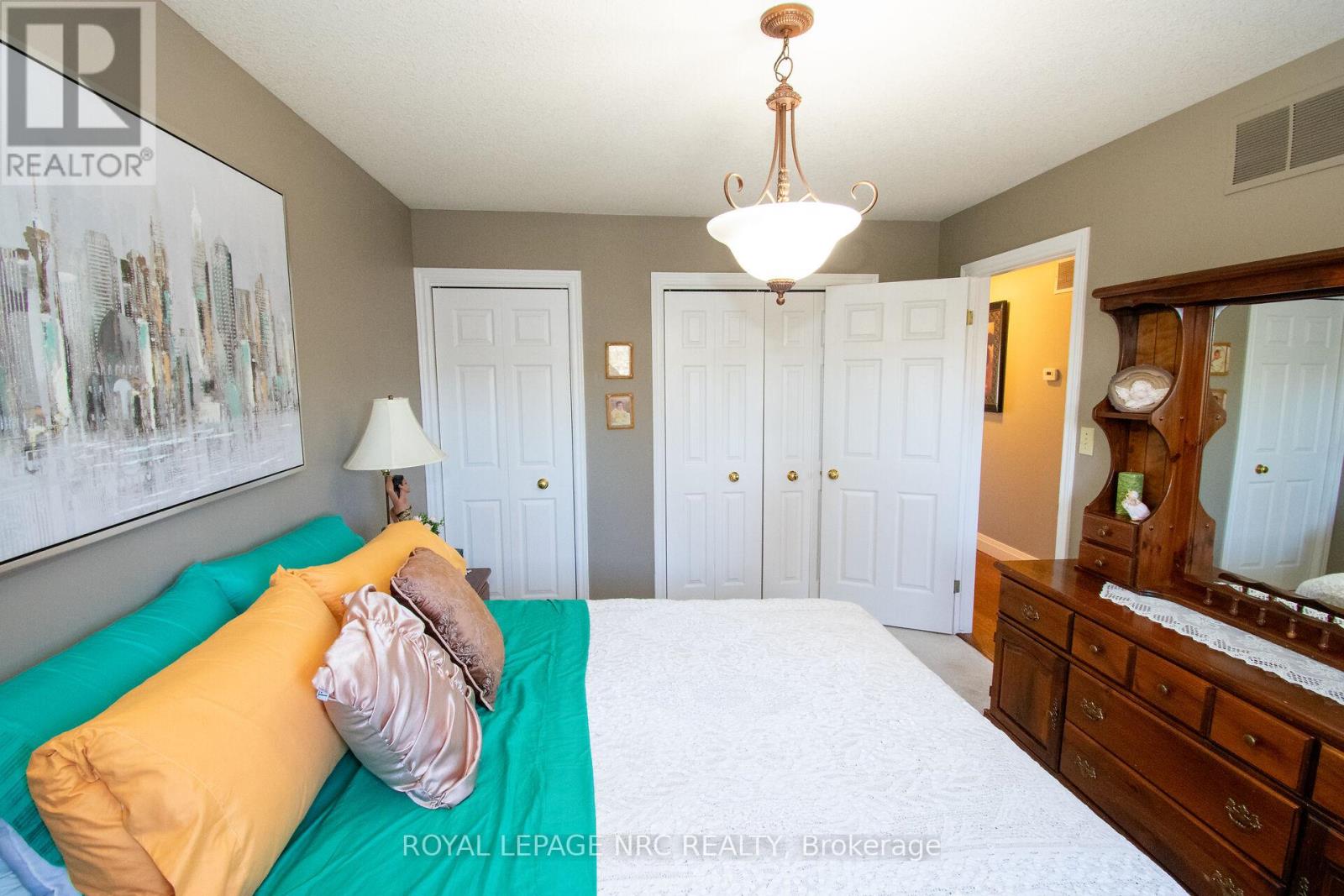 7296 Alex Avenue, Niagara Falls, Ontario  L2G 7V4 - Photo 16 - X13065730