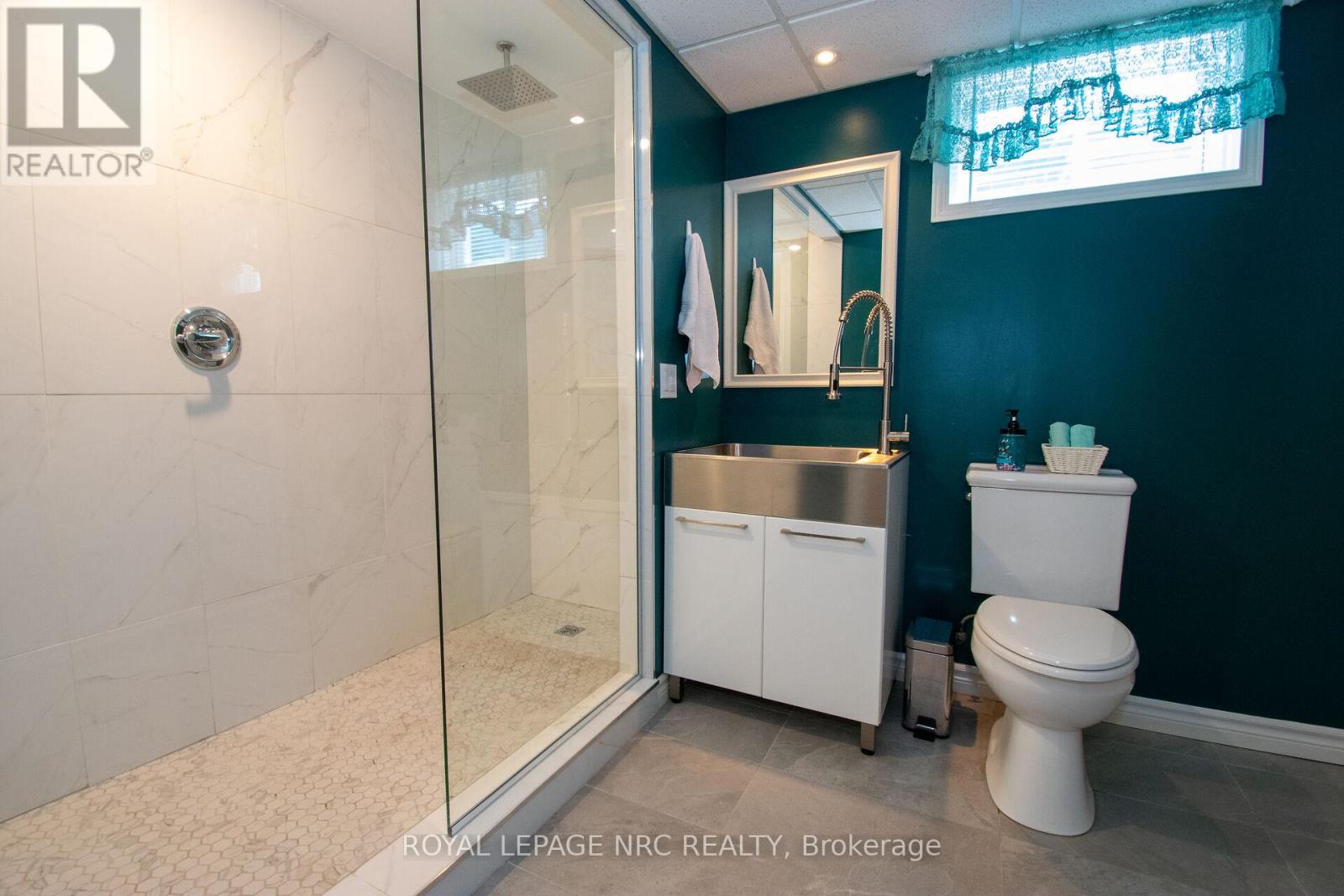7296 Alex Avenue, Niagara Falls, Ontario  L2G 7V4 - Photo 28 - X13065730
