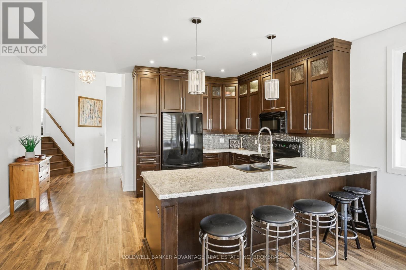 3 Ascot Court, Welland, Ontario  L3C 6K7 - Photo 8 - X13066110