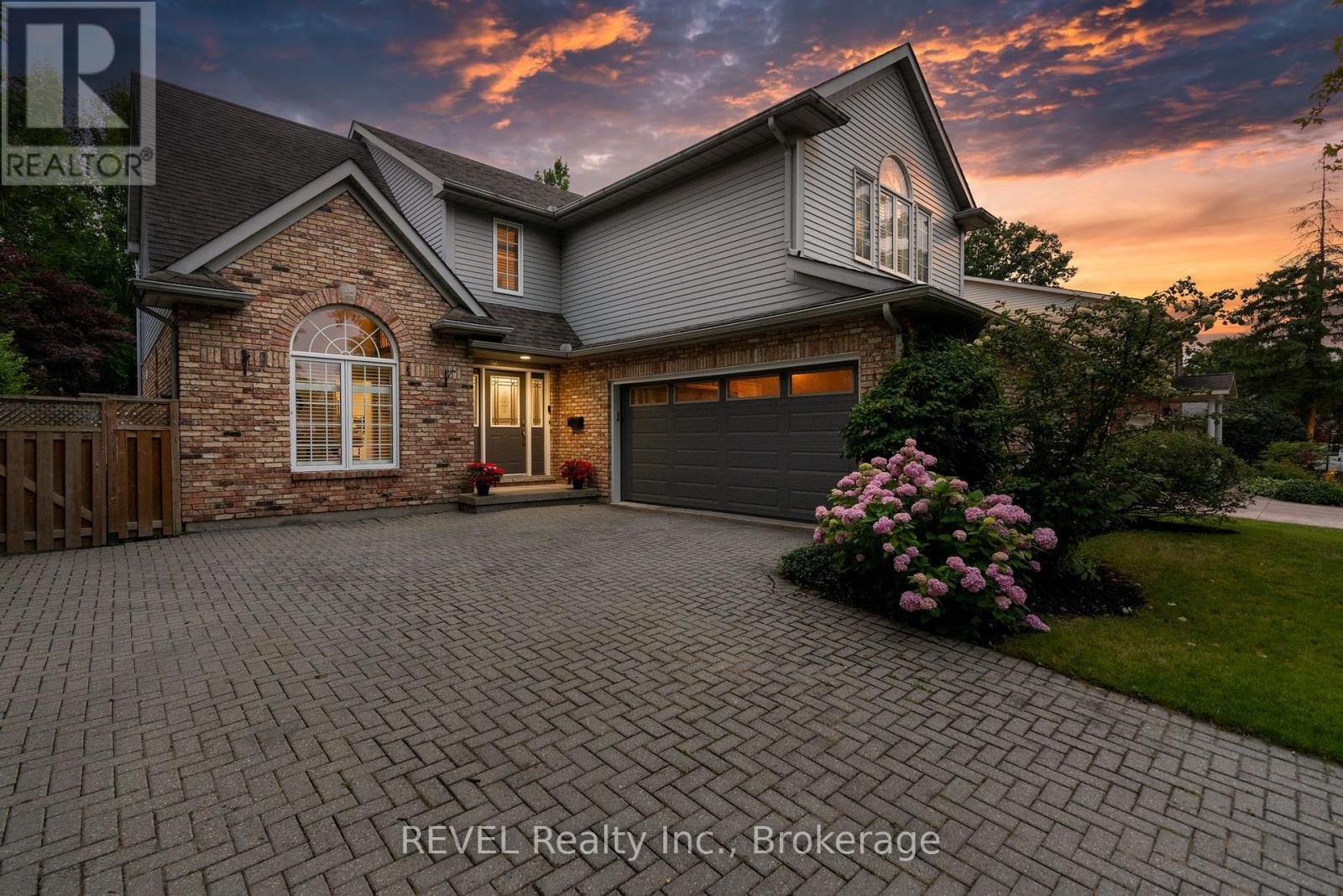 78 Sovereign Drive, St. Catharines, Ontario  L2T 1Z7 - Photo 2 - X13066646